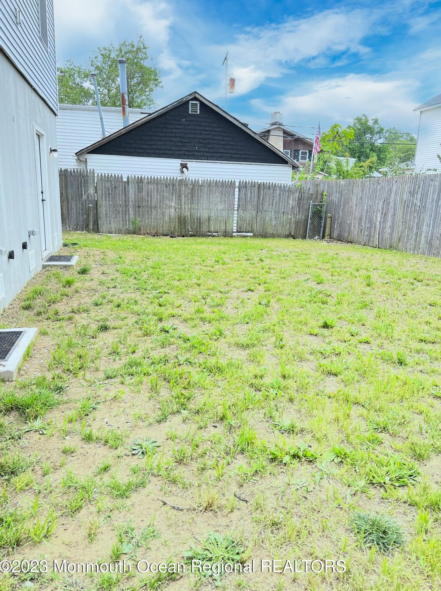 34 Woodland Ave #b, Ideal Beach, NJ 07734