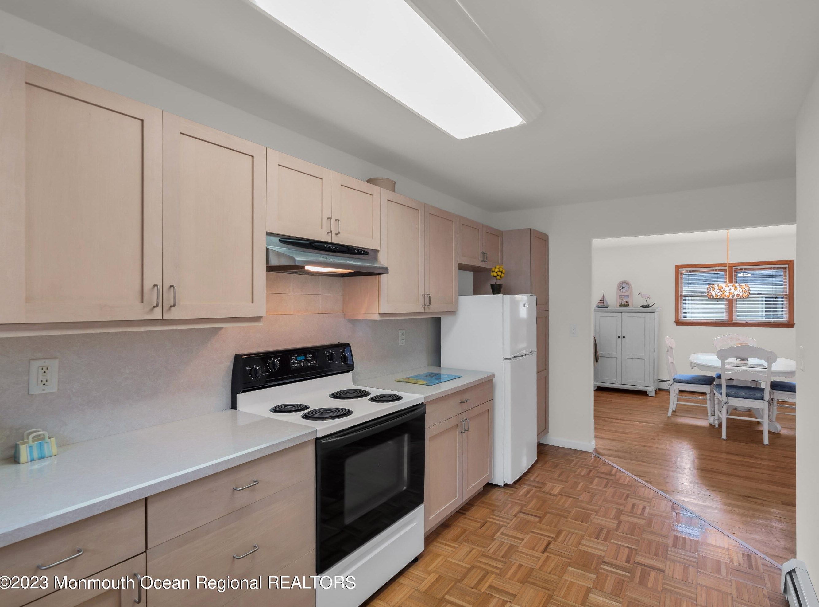 1761 Mt Idenburg Ln, Toms River NJ 08753-1421 exterior