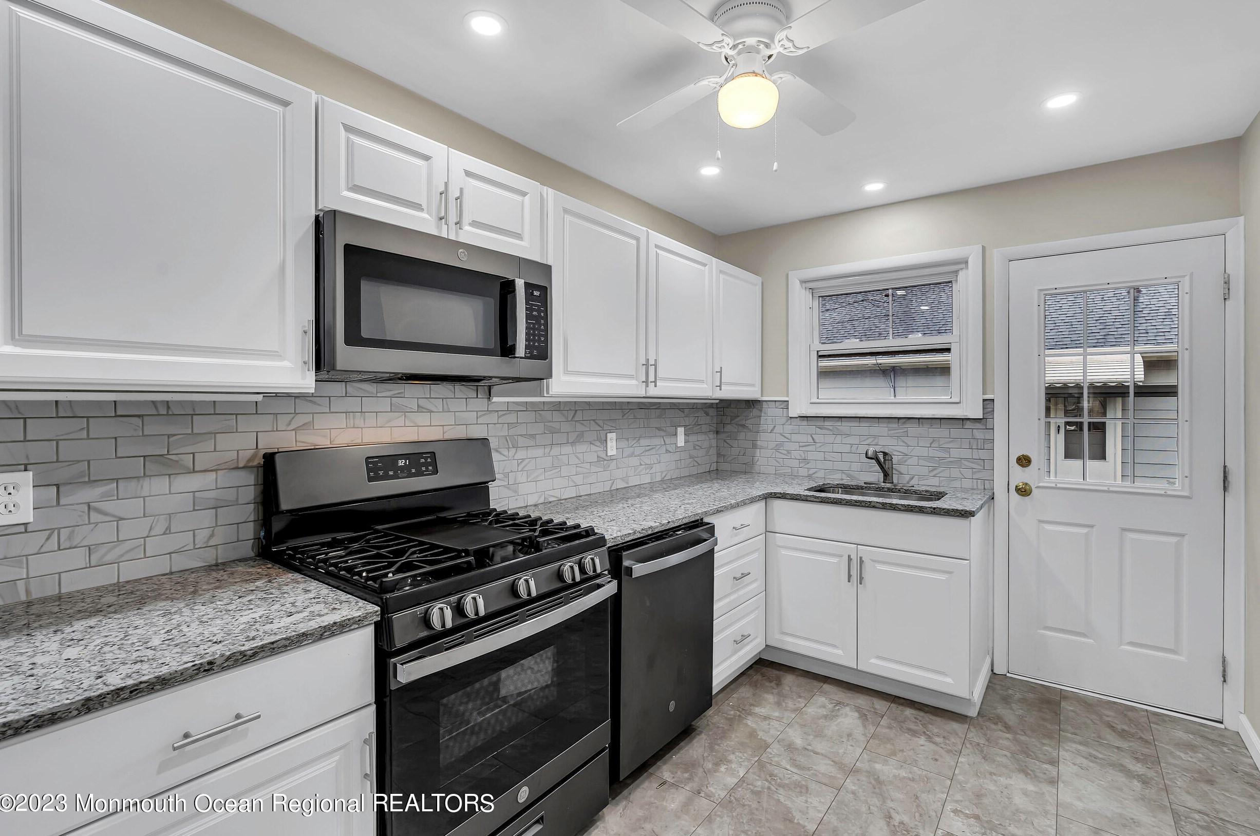 2049 Hovsons Blvd, Toms River NJ  08753-1602 exterior