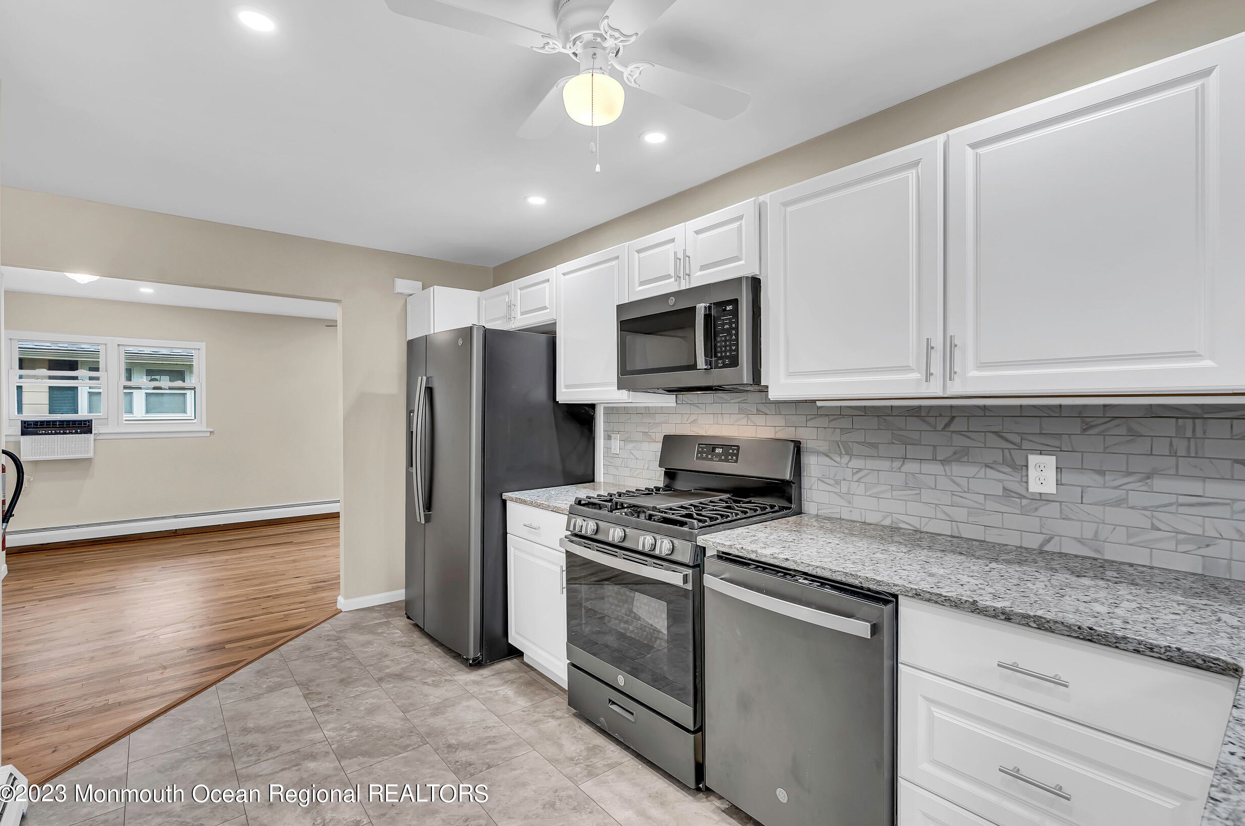 2049 Hovsons Blvd, Toms River NJ  08753-1602 exterior