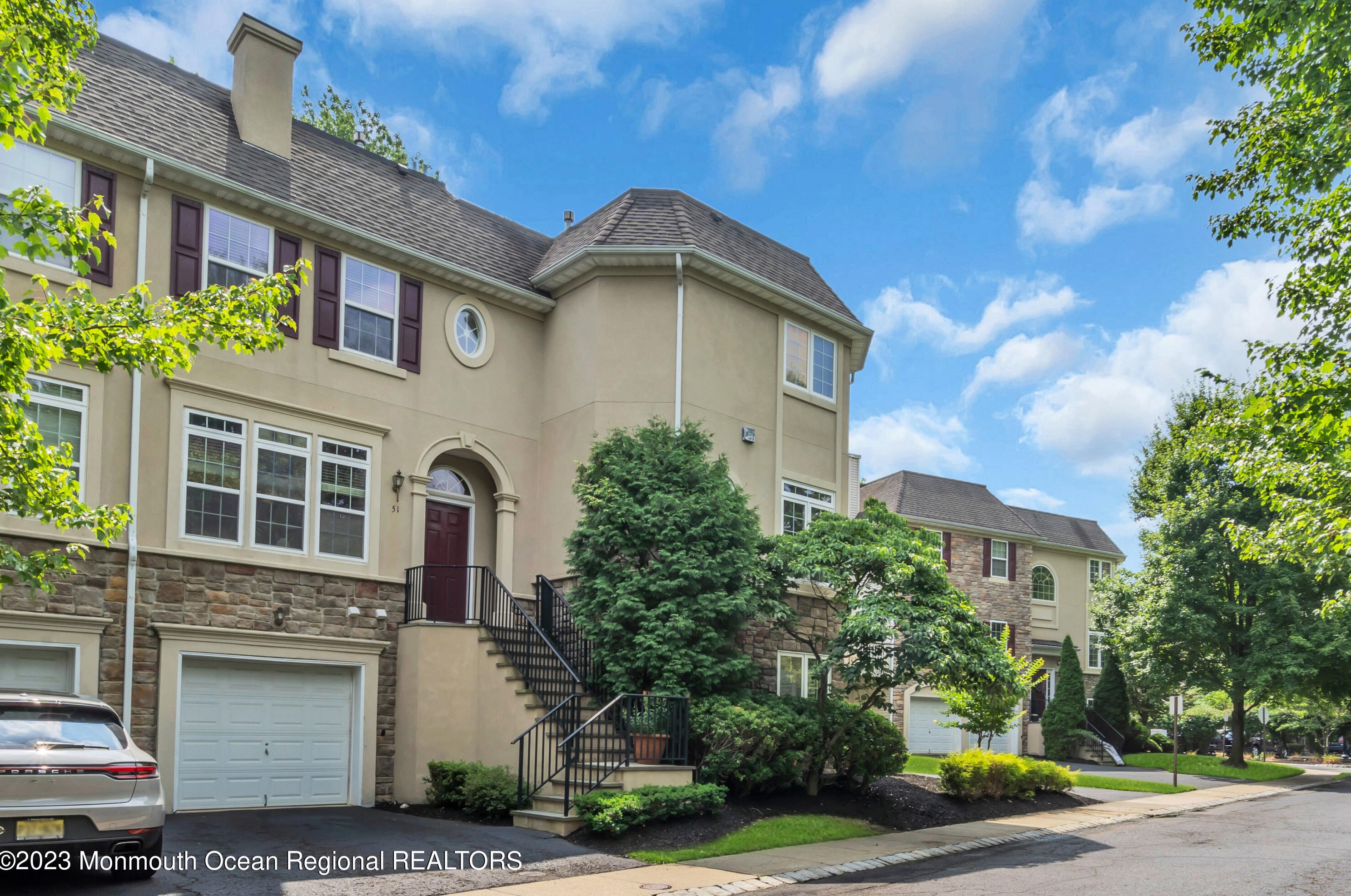 51 Aspen Way, Matawan, NJ 07747-1941