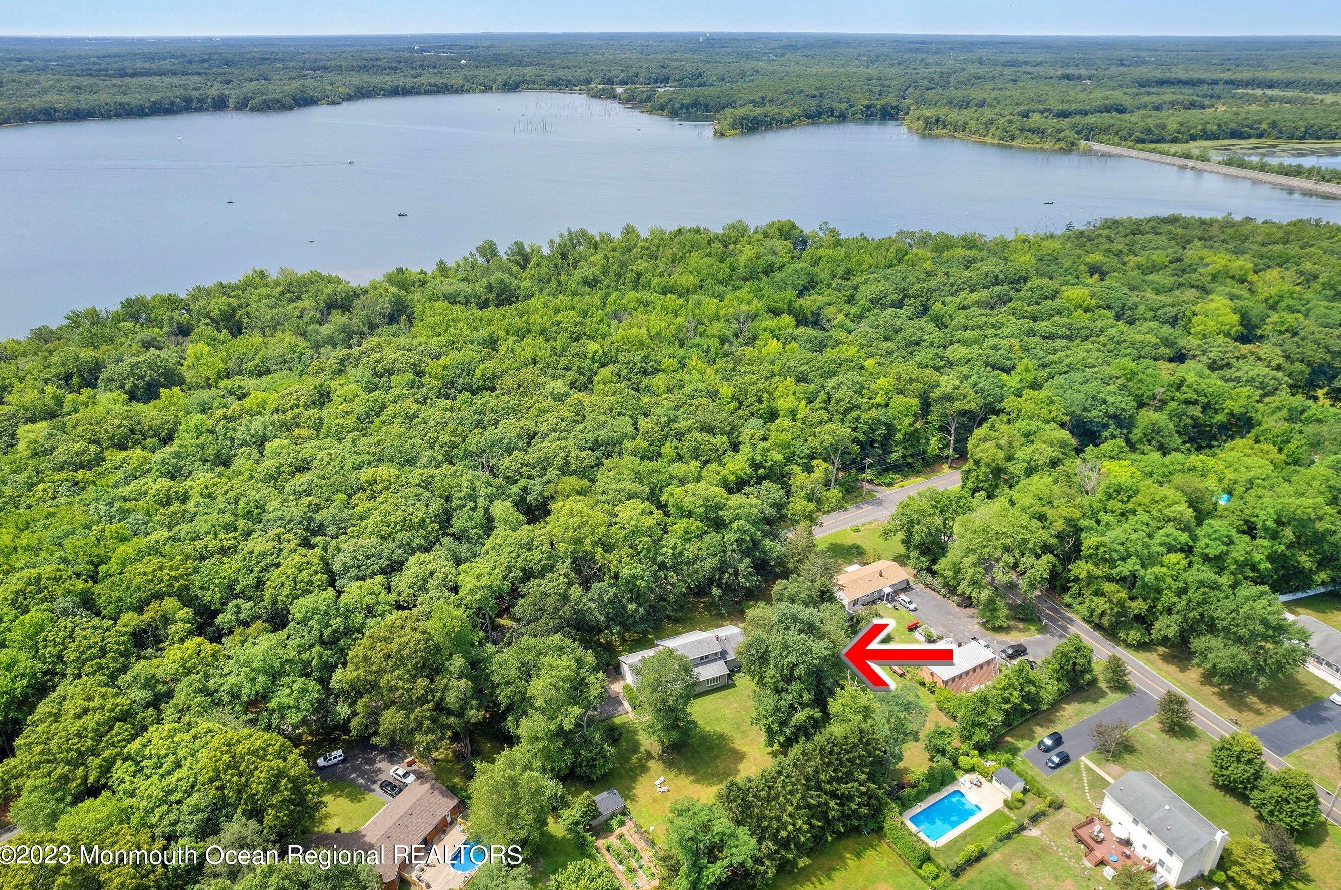 146 Peskin Rd, Wall Township, NJ 07727-3722