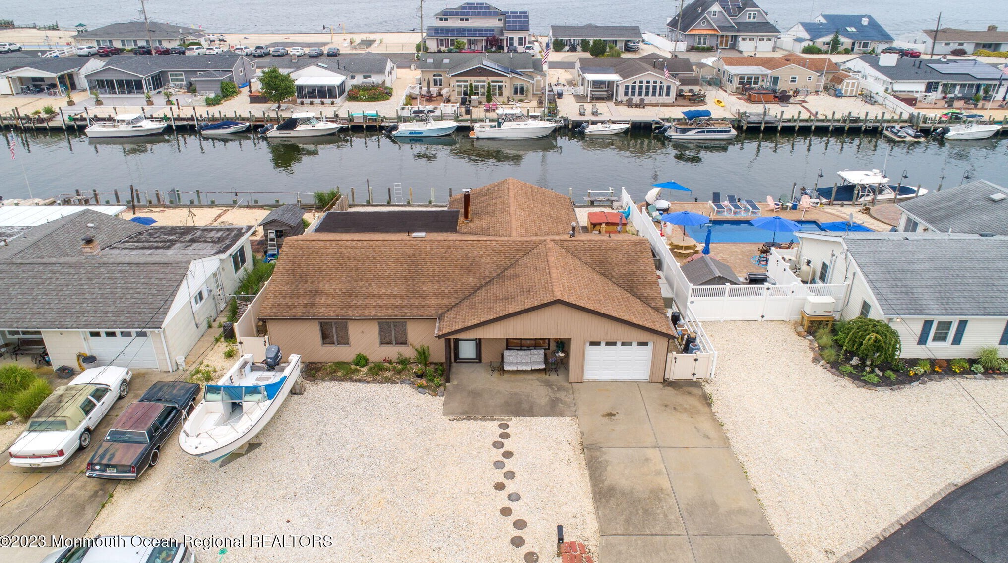 11 Jolly Roger Way, Waretown, NJ 08758-2125