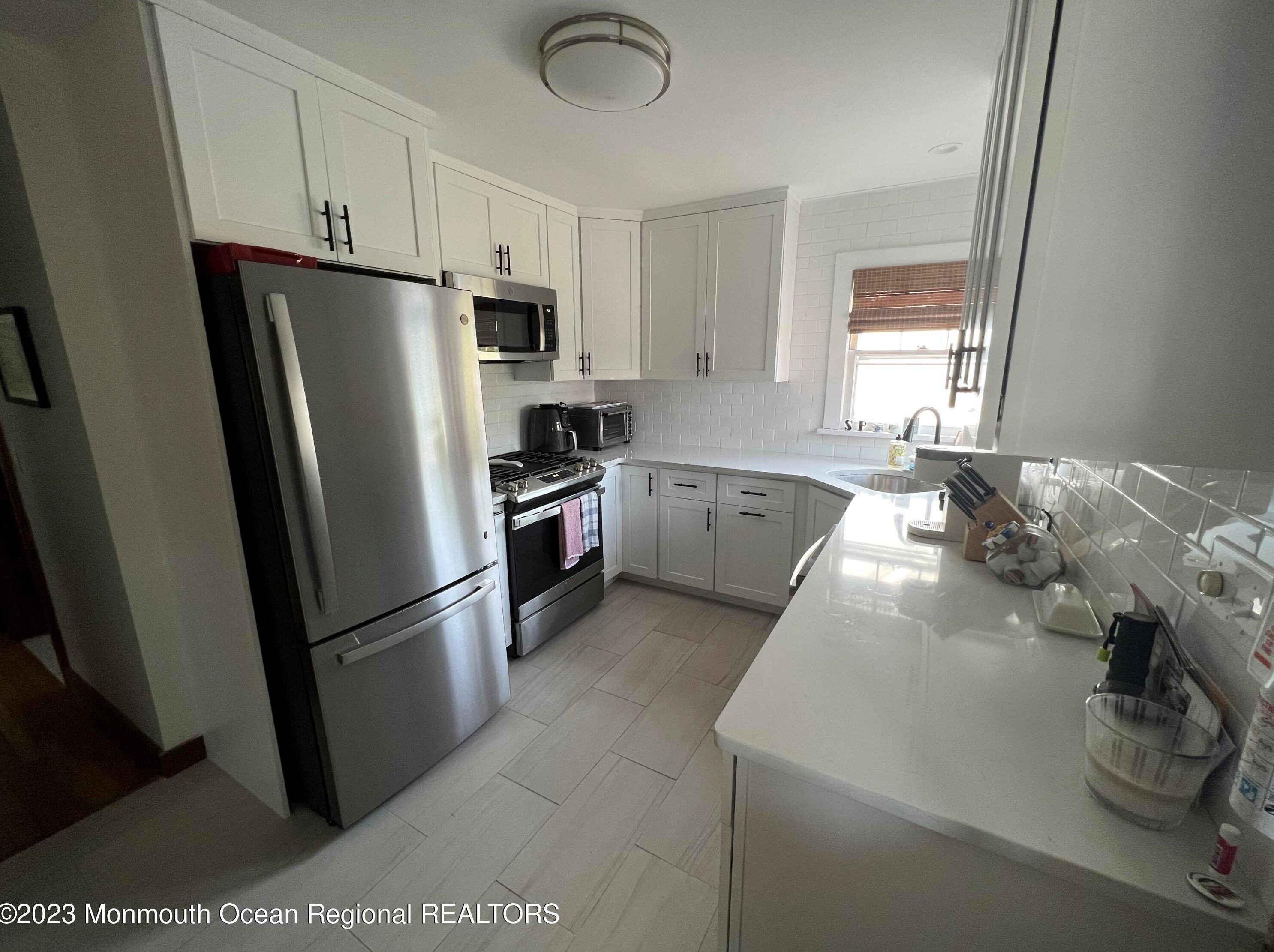 719 Howe St, Point Pleasant Beach, NJ 08742