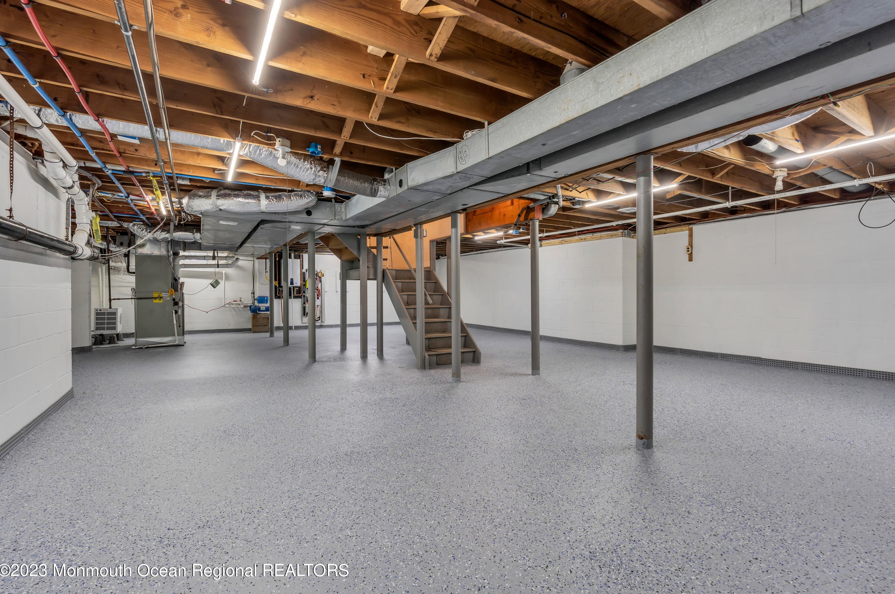 12 Atlantic Ave, Wall Township NJ 08736-1202 exterior