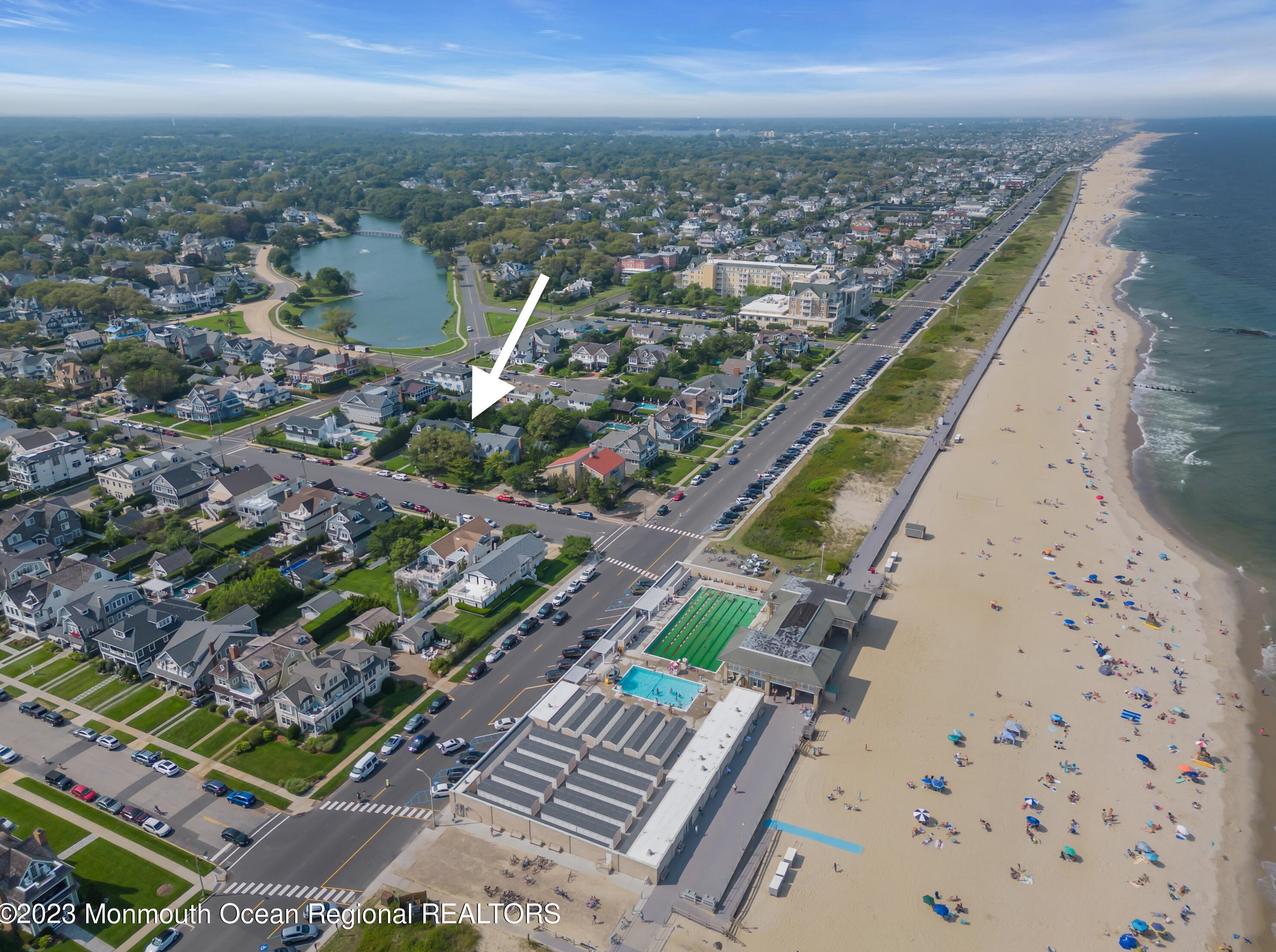 12 Atlantic Ave, Wall Township NJ 08736-1202 exterior