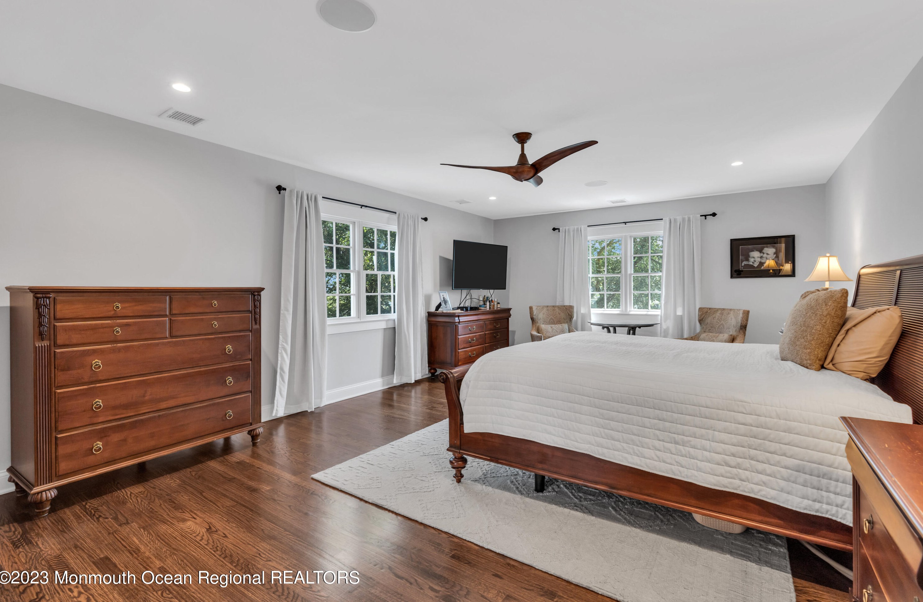 12 Atlantic Ave, Wall Township NJ 08736-1202 exterior