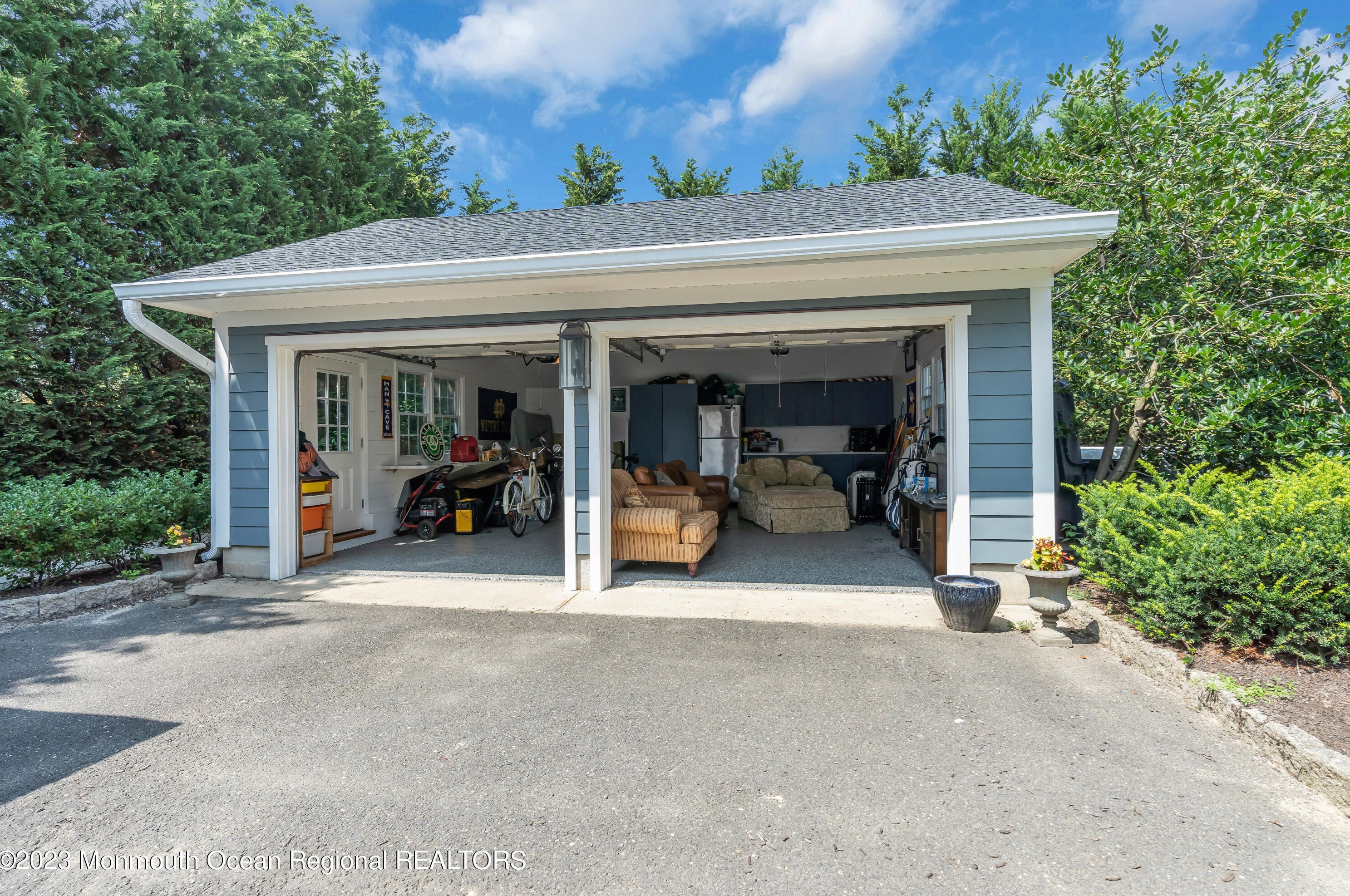 12 Atlantic Ave, Wall Township NJ 08736-1202 exterior