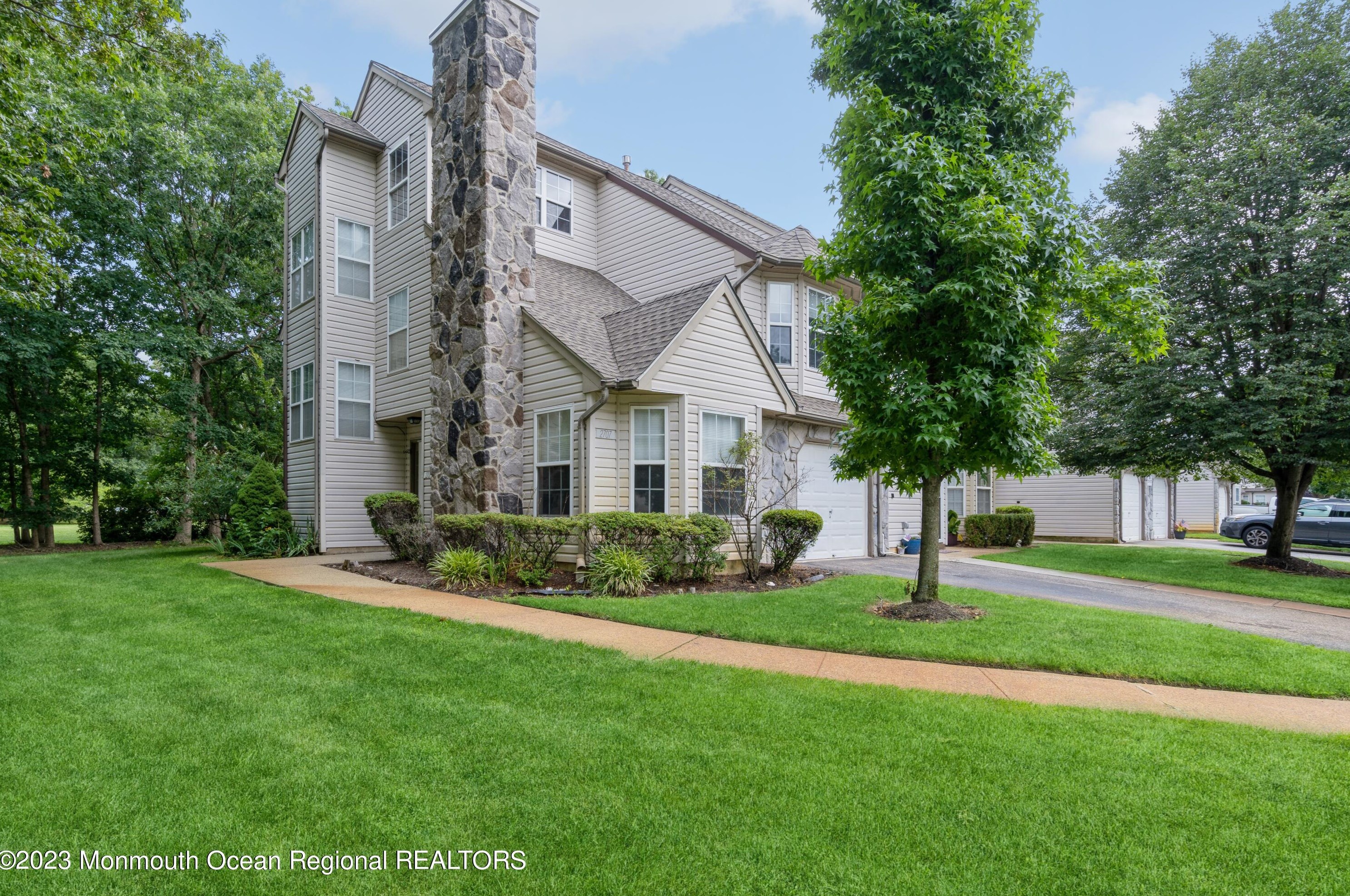2707 Greenspire Ct, Toms River, NJ 08755-1089