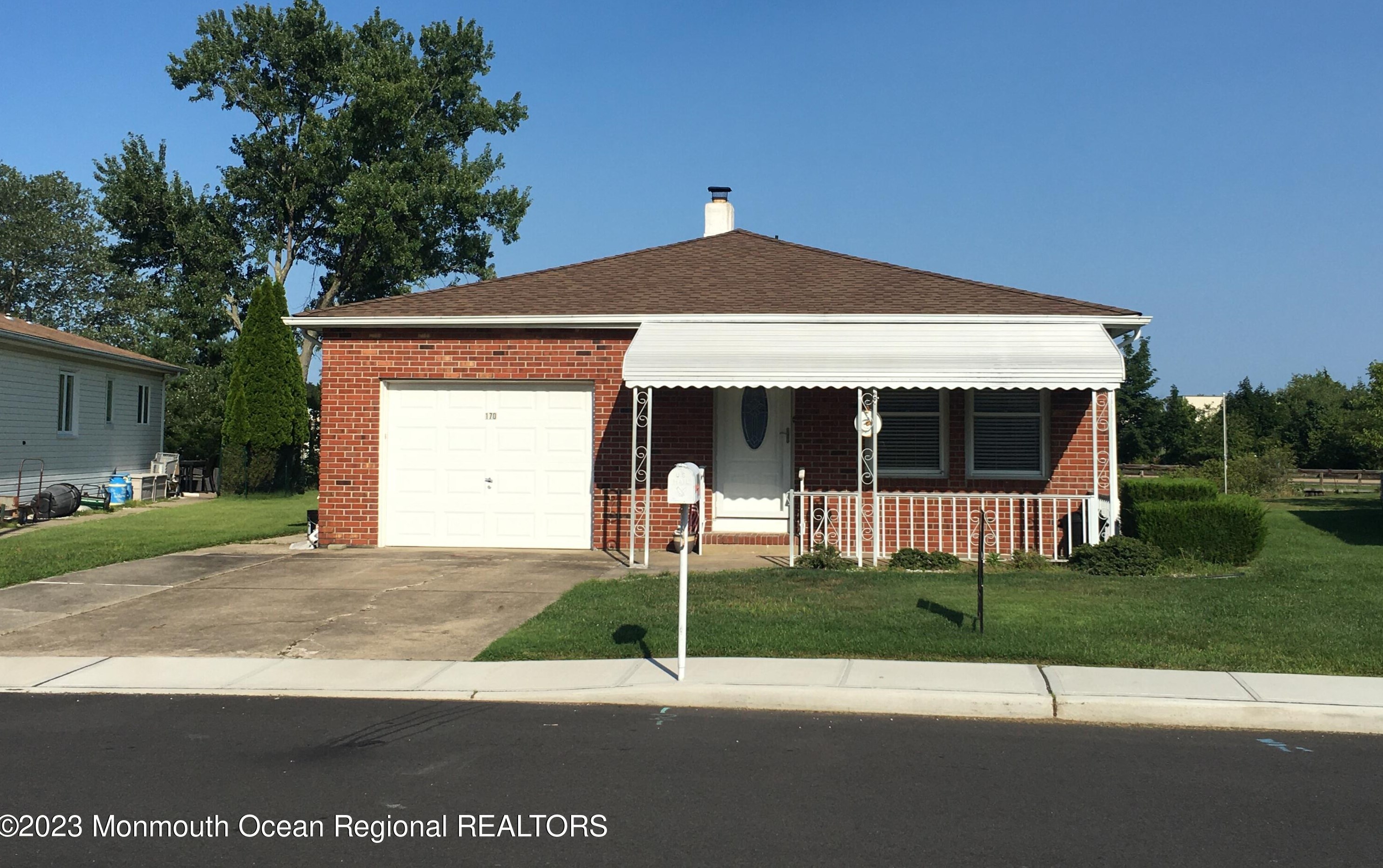 170 Harrington Dr, Toms River, NJ 08757-3924