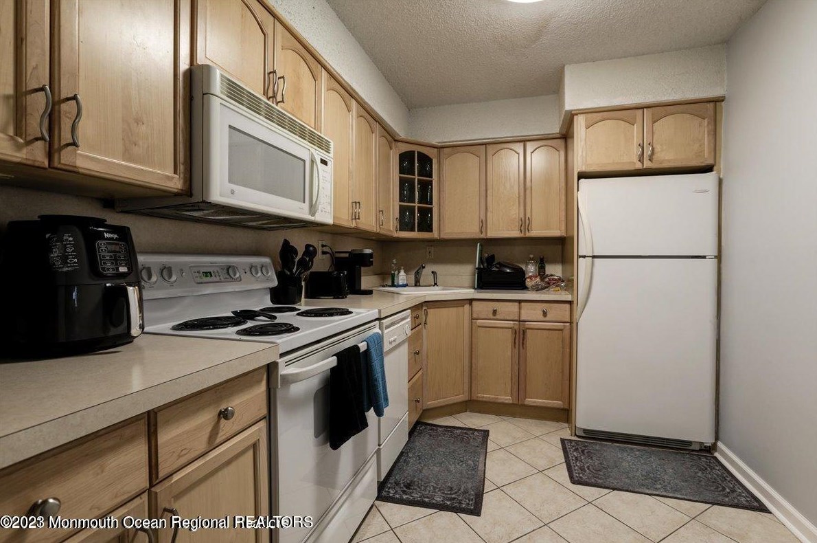 54 Northrup Dr #186, Bricktown, NJ 08724