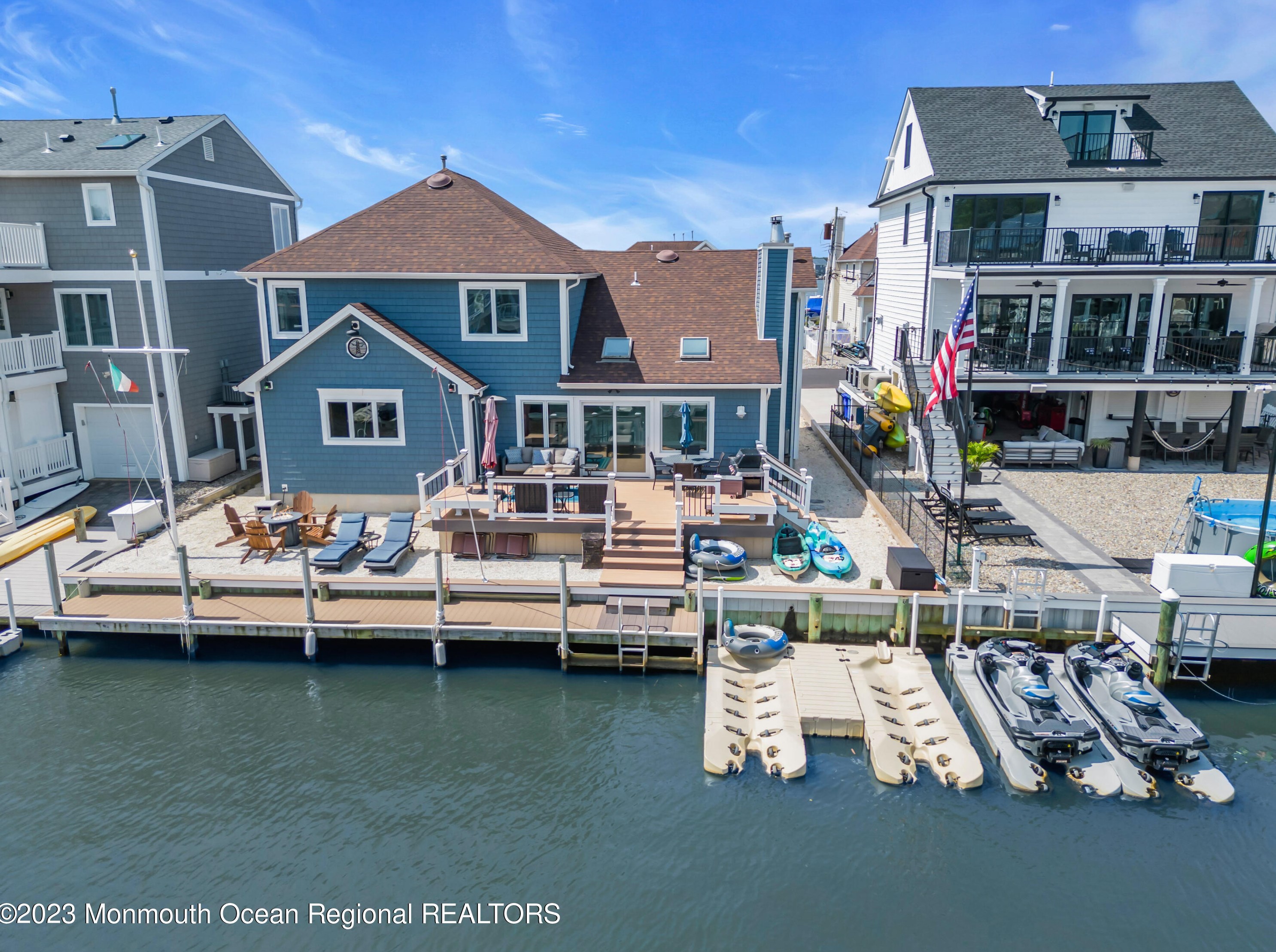 5 Starboard Ct, Bricktown, NJ 08723