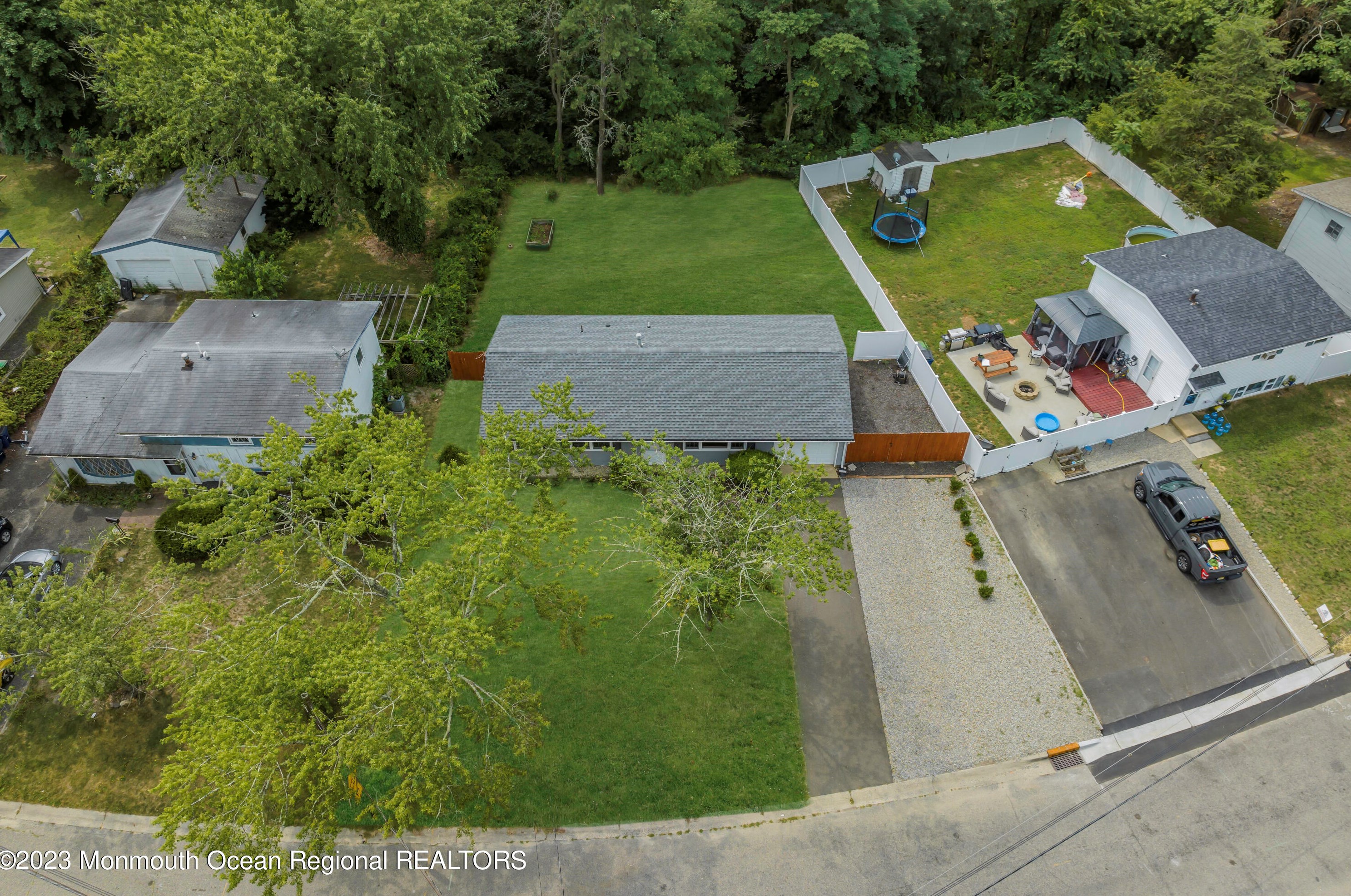 434 Brookforest Dr, Toms River, NJ 08757-5545