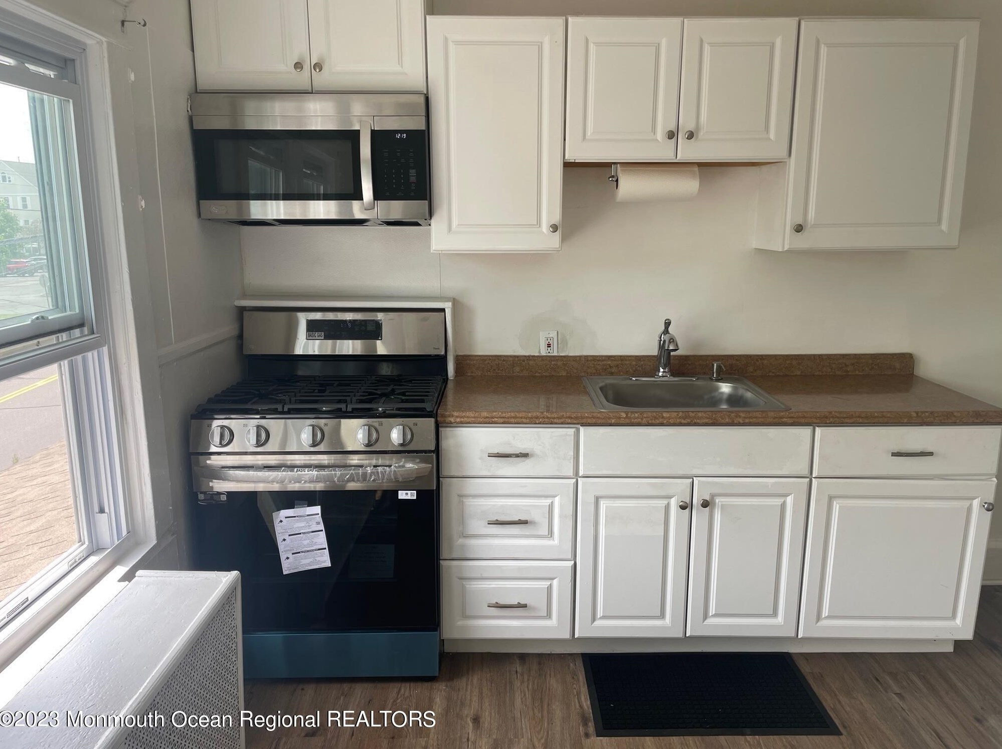 260 Main St, Matawan, NJ 07747
