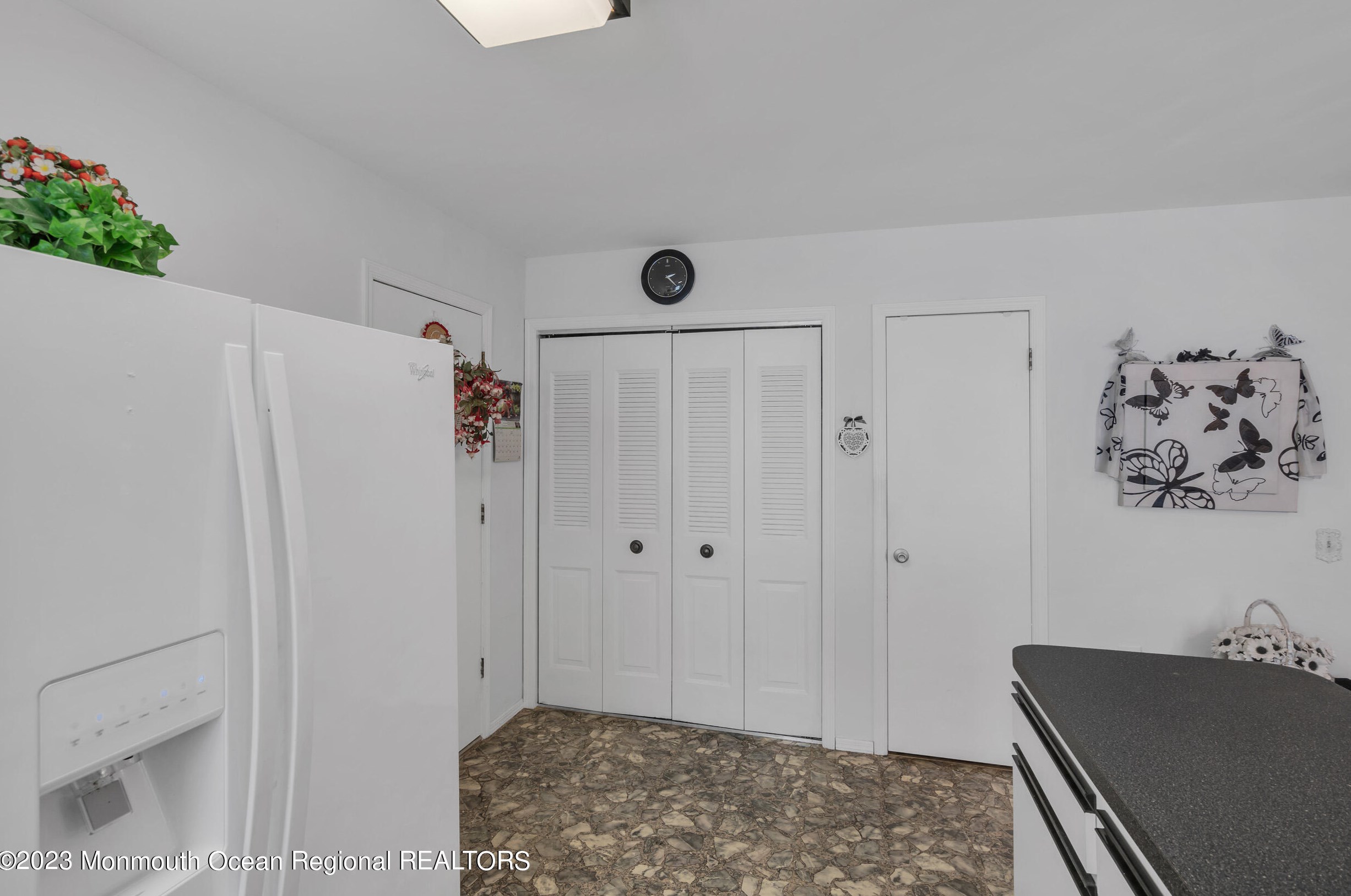 32 Exitir St, Toms River NJ 08757-5922 exterior