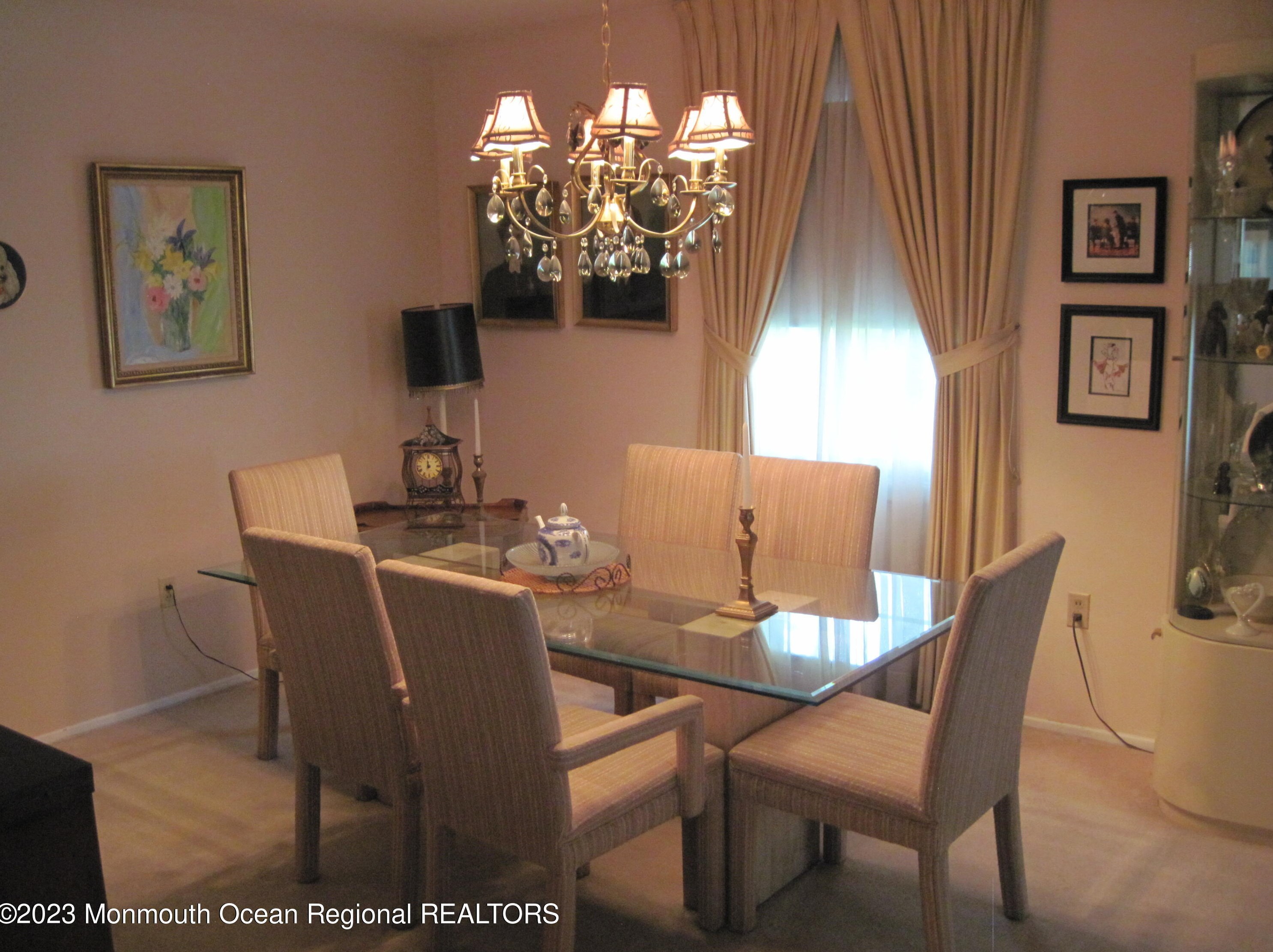 93 Avondale Ln, Matawan NJ 07747-1239 exterior