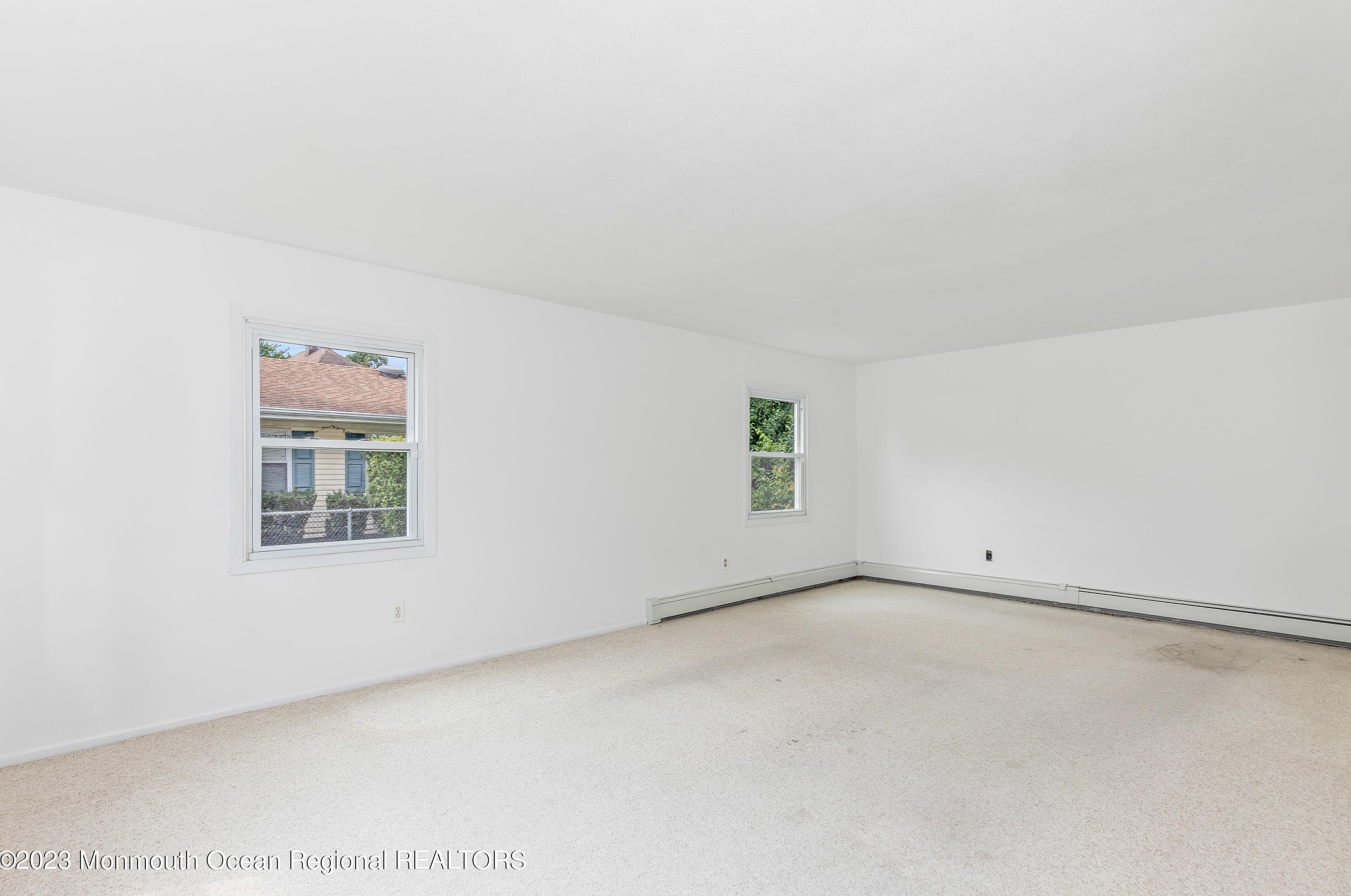 84 Ivy Way, Matawan NJ 07747-1730 exterior