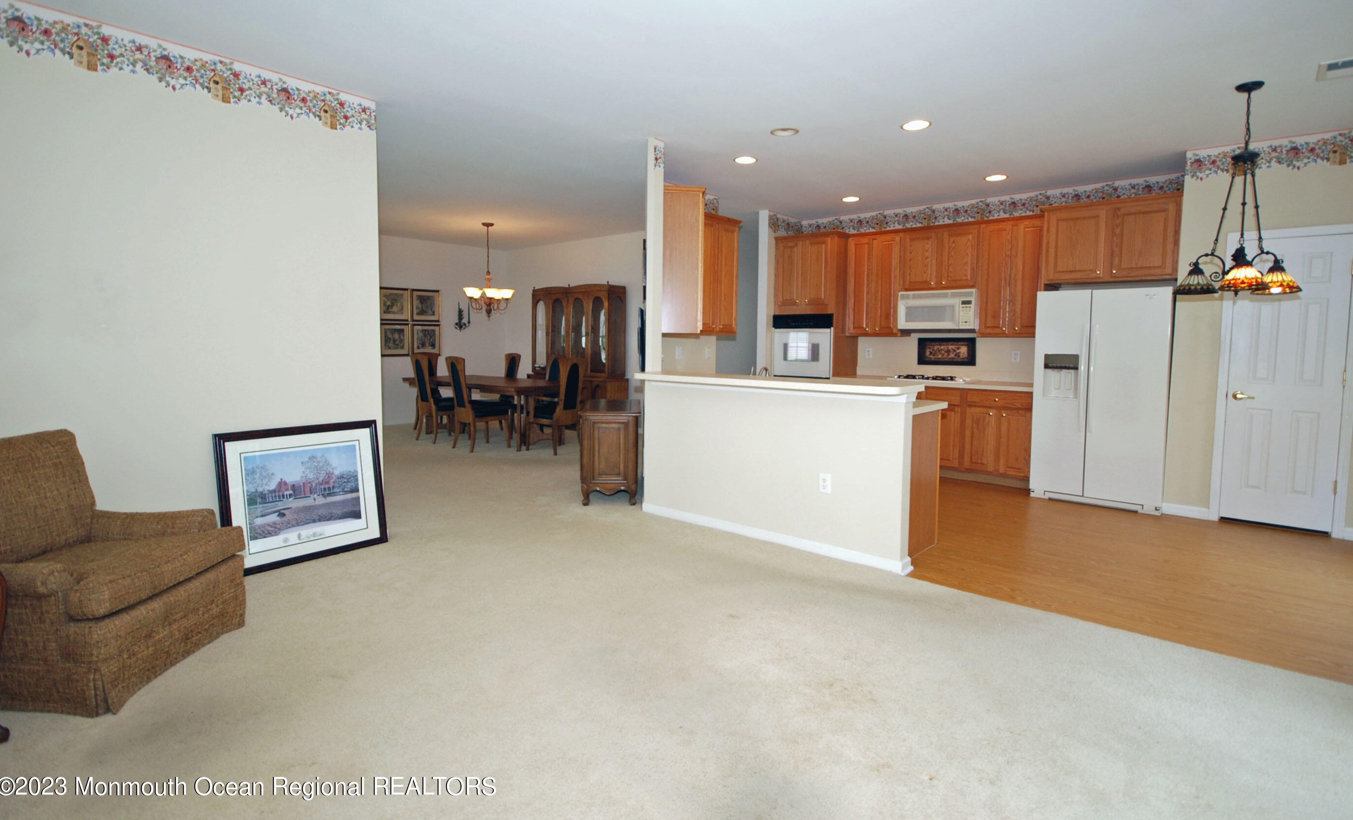 27 Plantation Way, Upper Freehold NJ 08501-1870 exterior