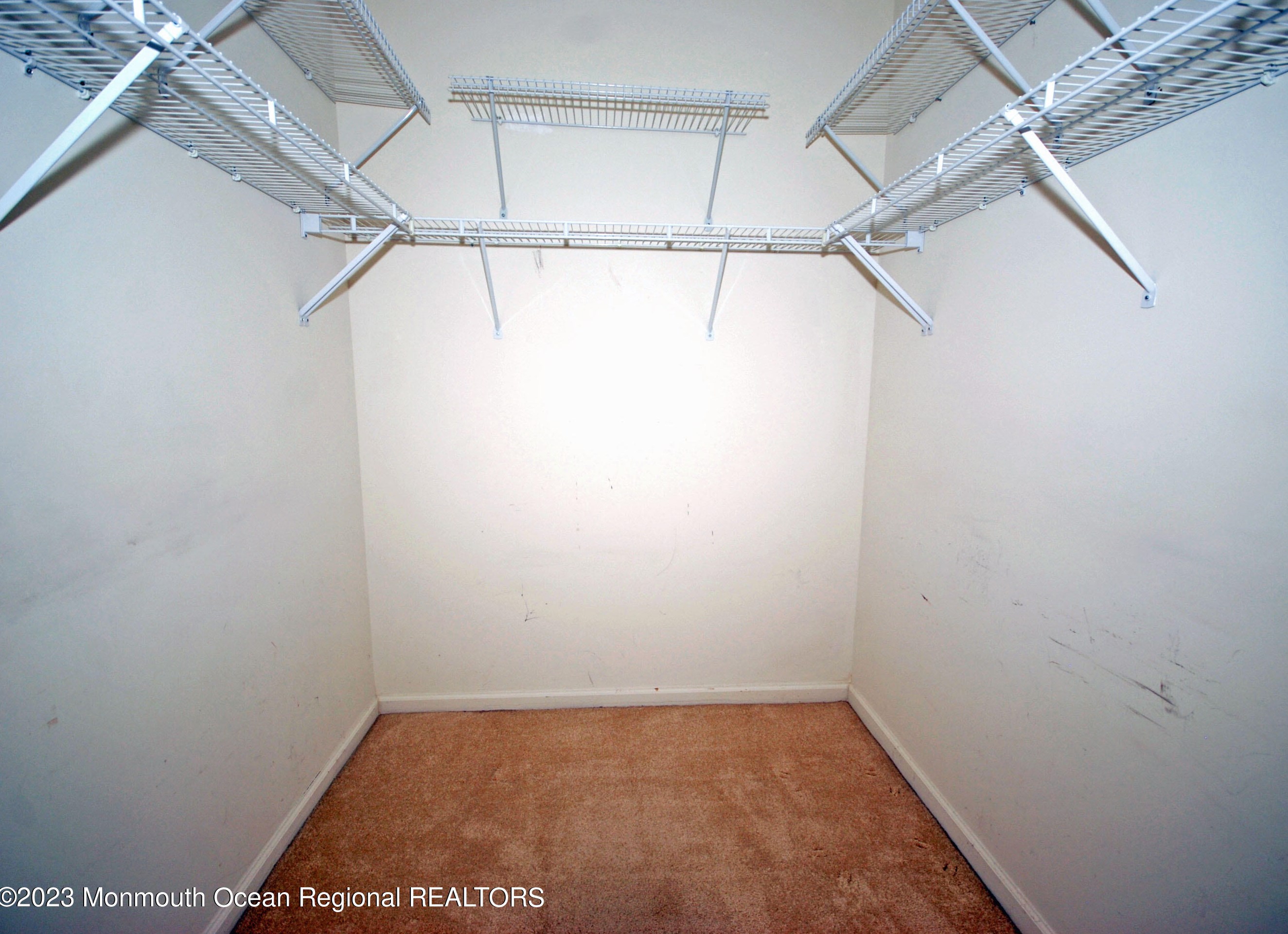 27 Plantation Way, Upper Freehold NJ 08501-1870 exterior