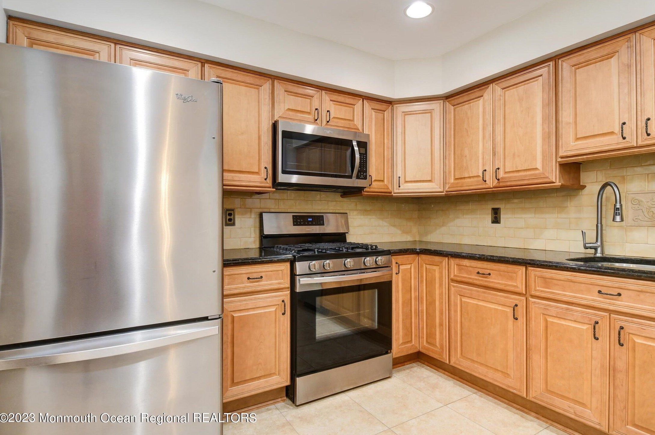 84 Bradford Ct, Matawan, NJ 07747-1859