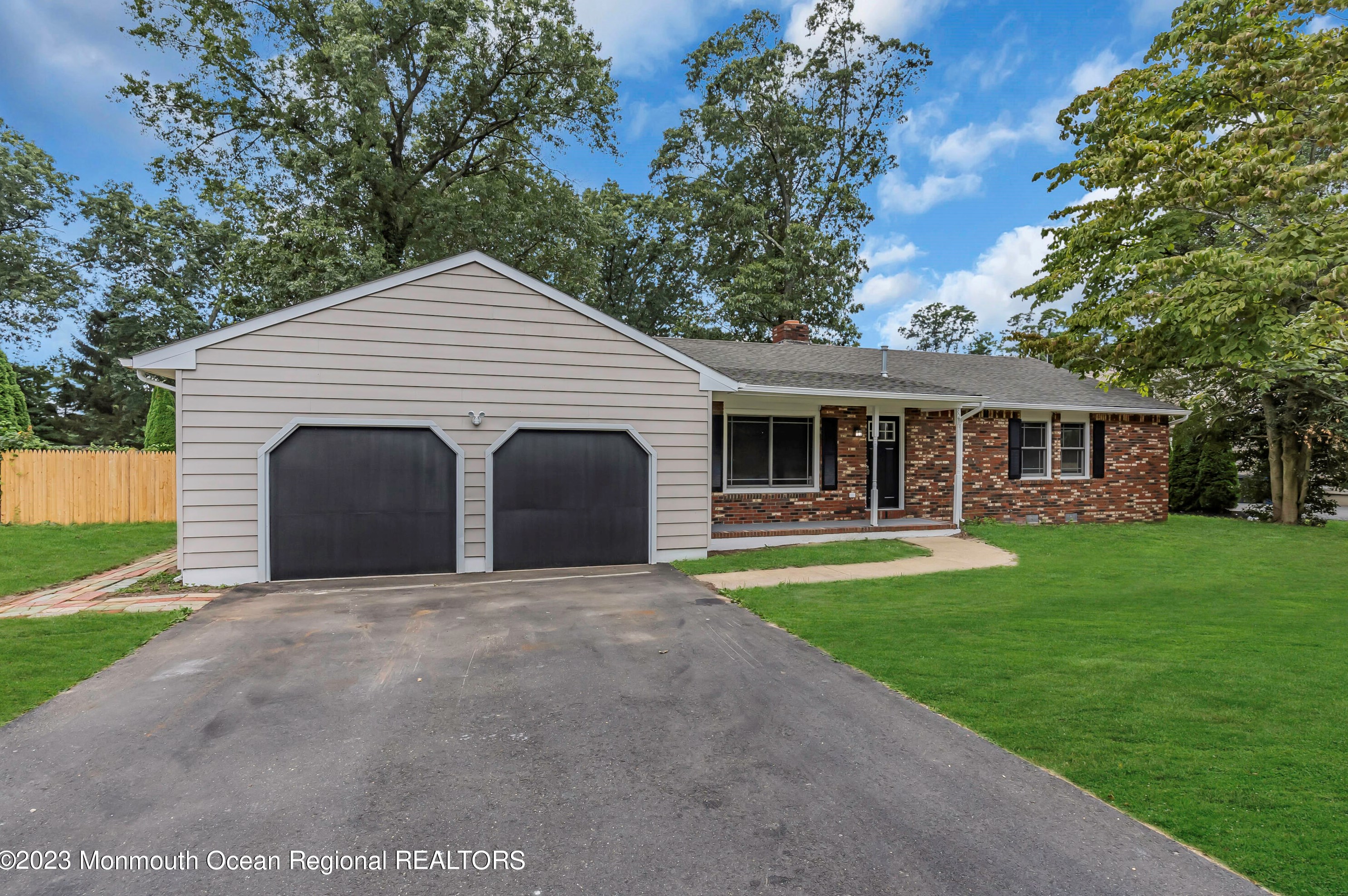 821 Bay Ave, Toms River, NJ 08753-3501