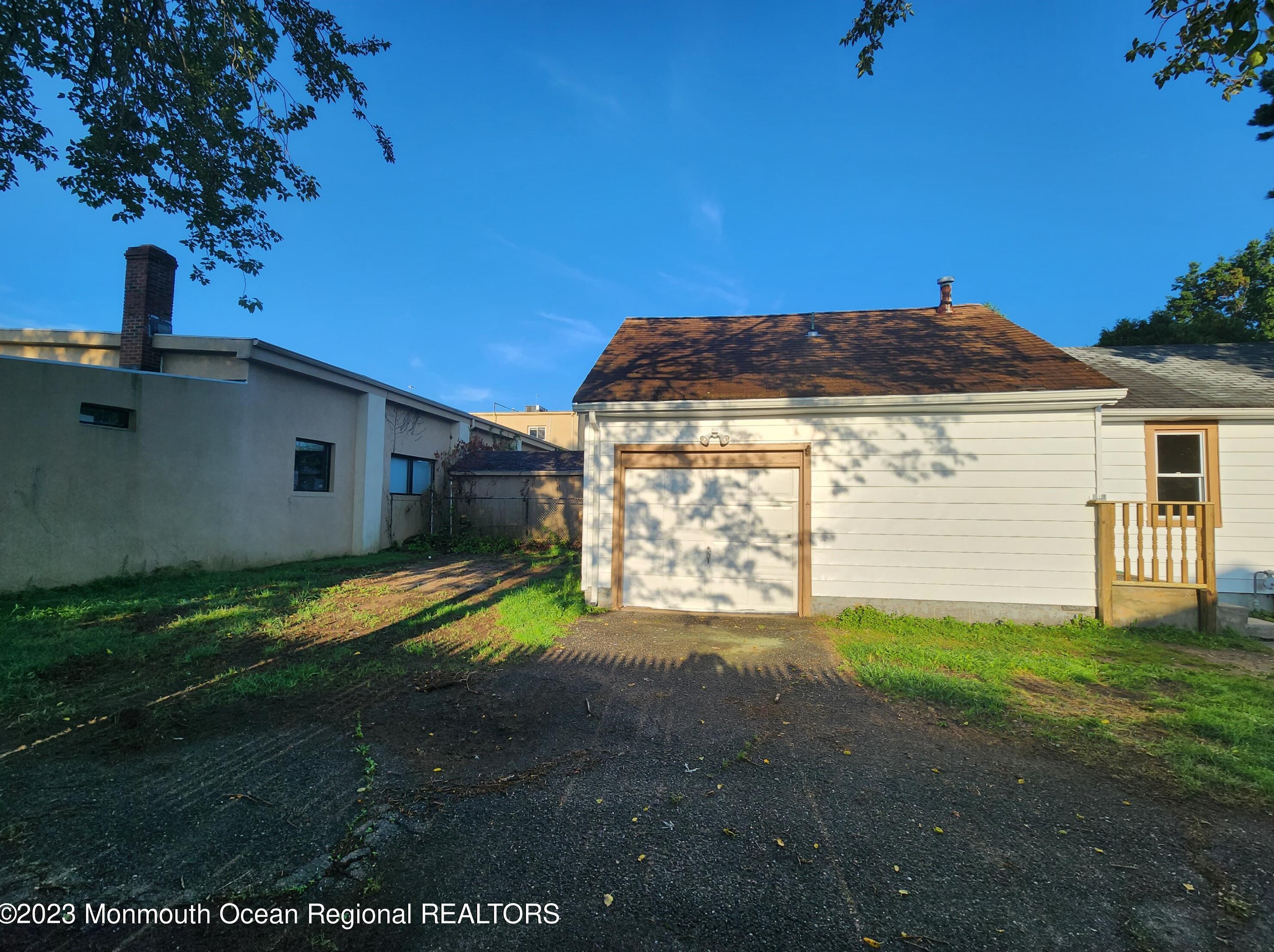 702 Sydney Ave, Keyport NJ  07735-3416 exterior