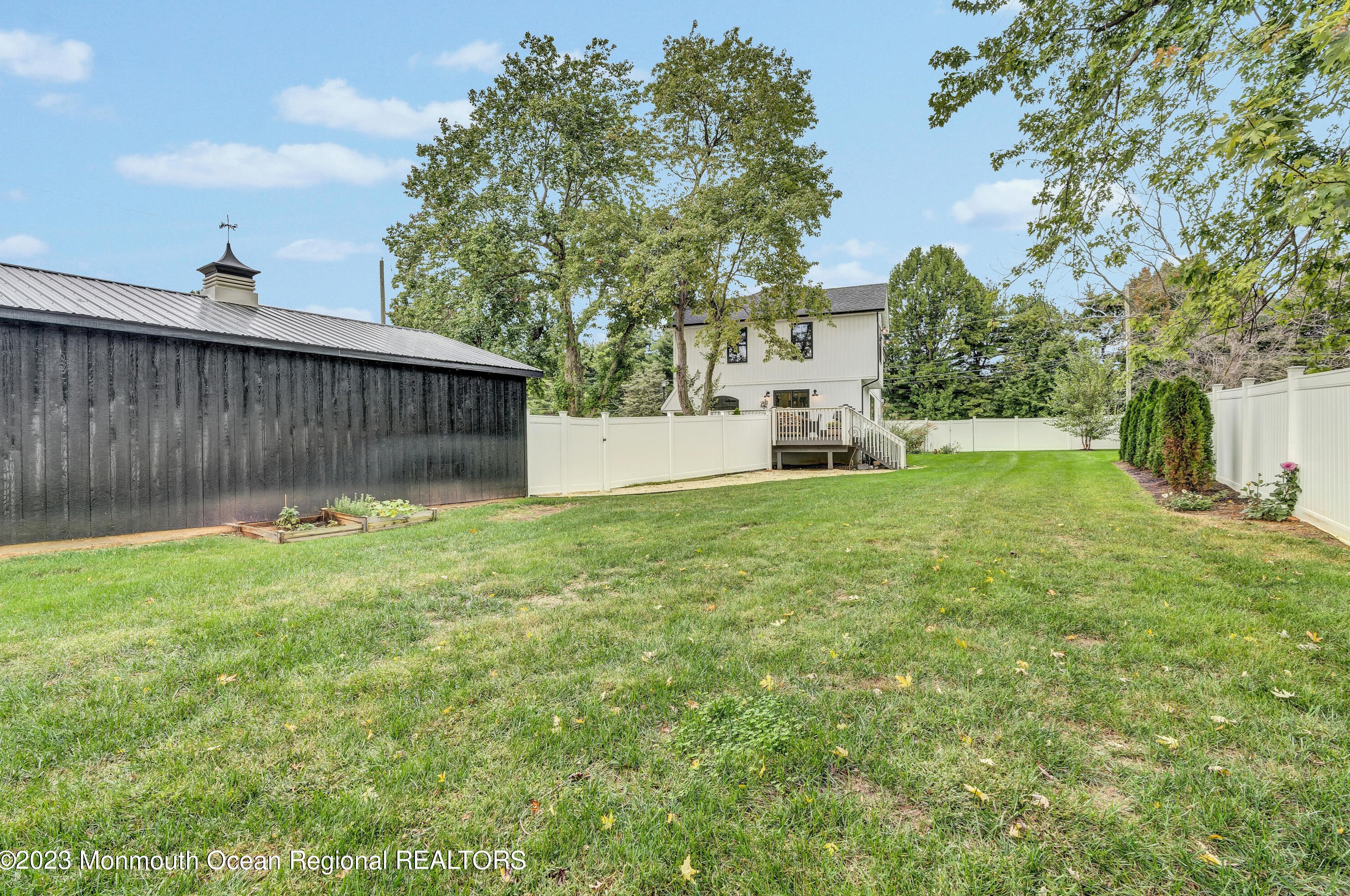 68 Crine Rd, Vanderburg NJ  07722-1409 exterior