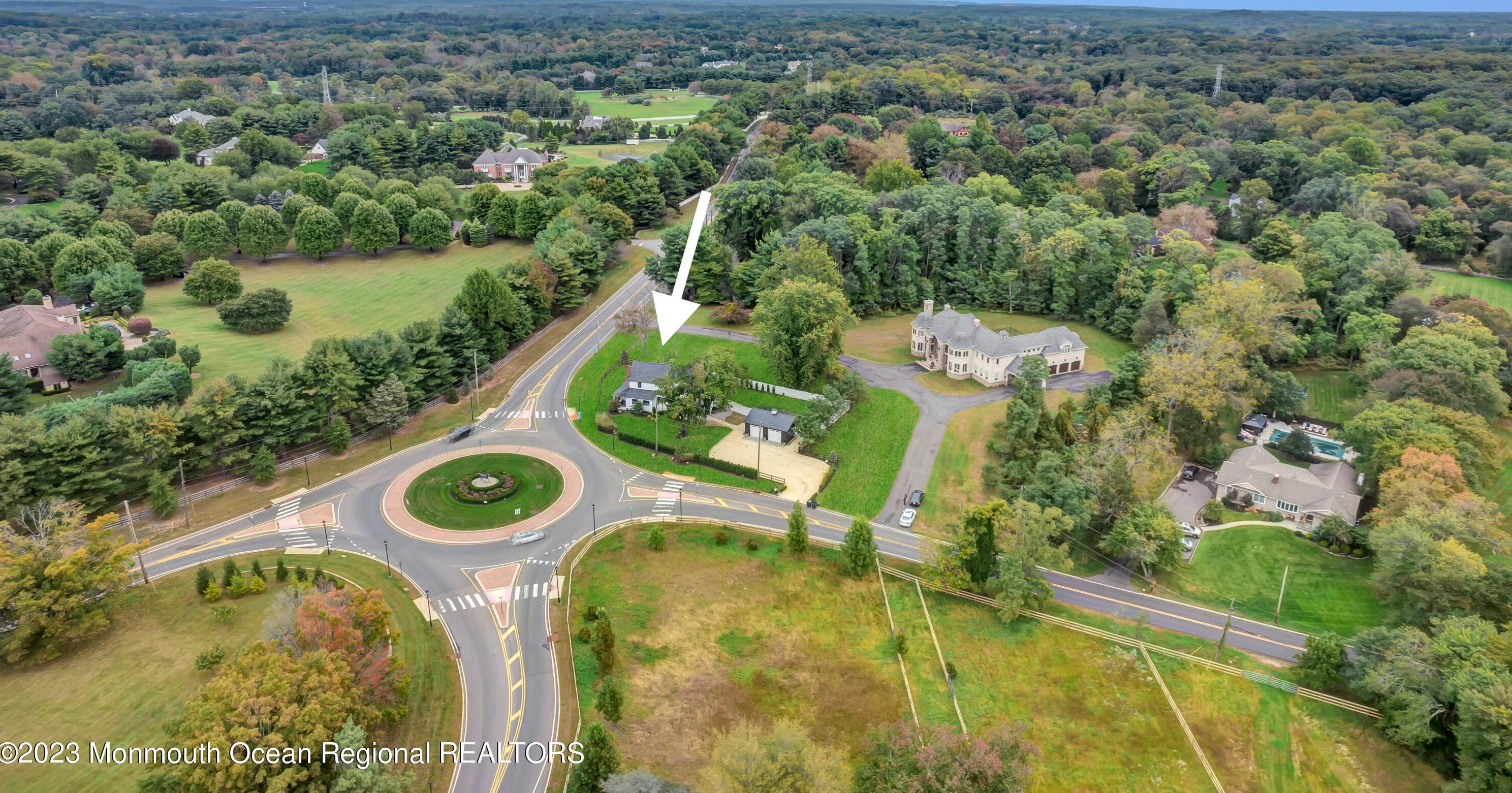 68 Crine Rd, Vanderburg NJ  07722-1409 exterior