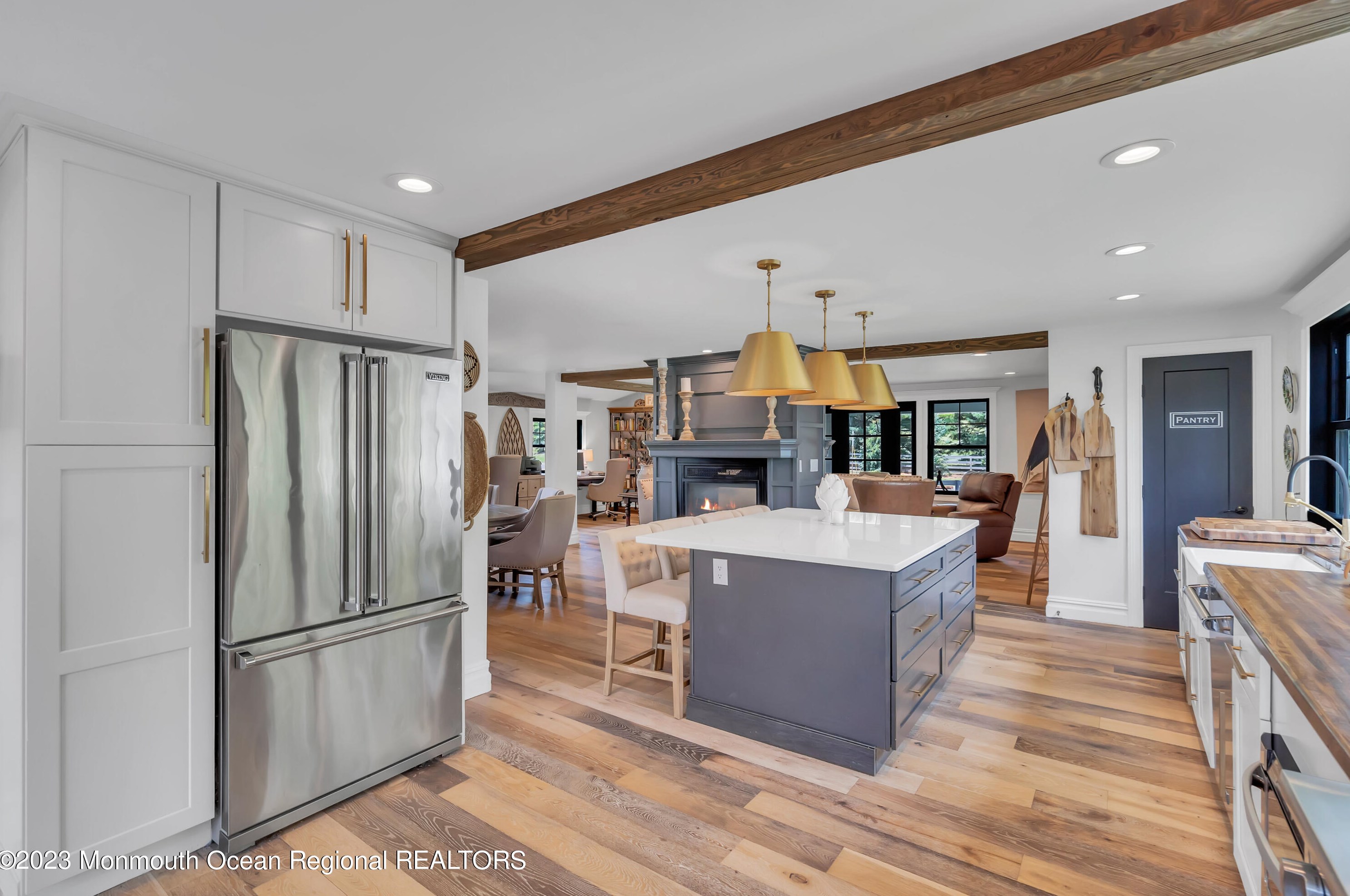 68 Crine Rd, Vanderburg NJ  07722-1409 exterior