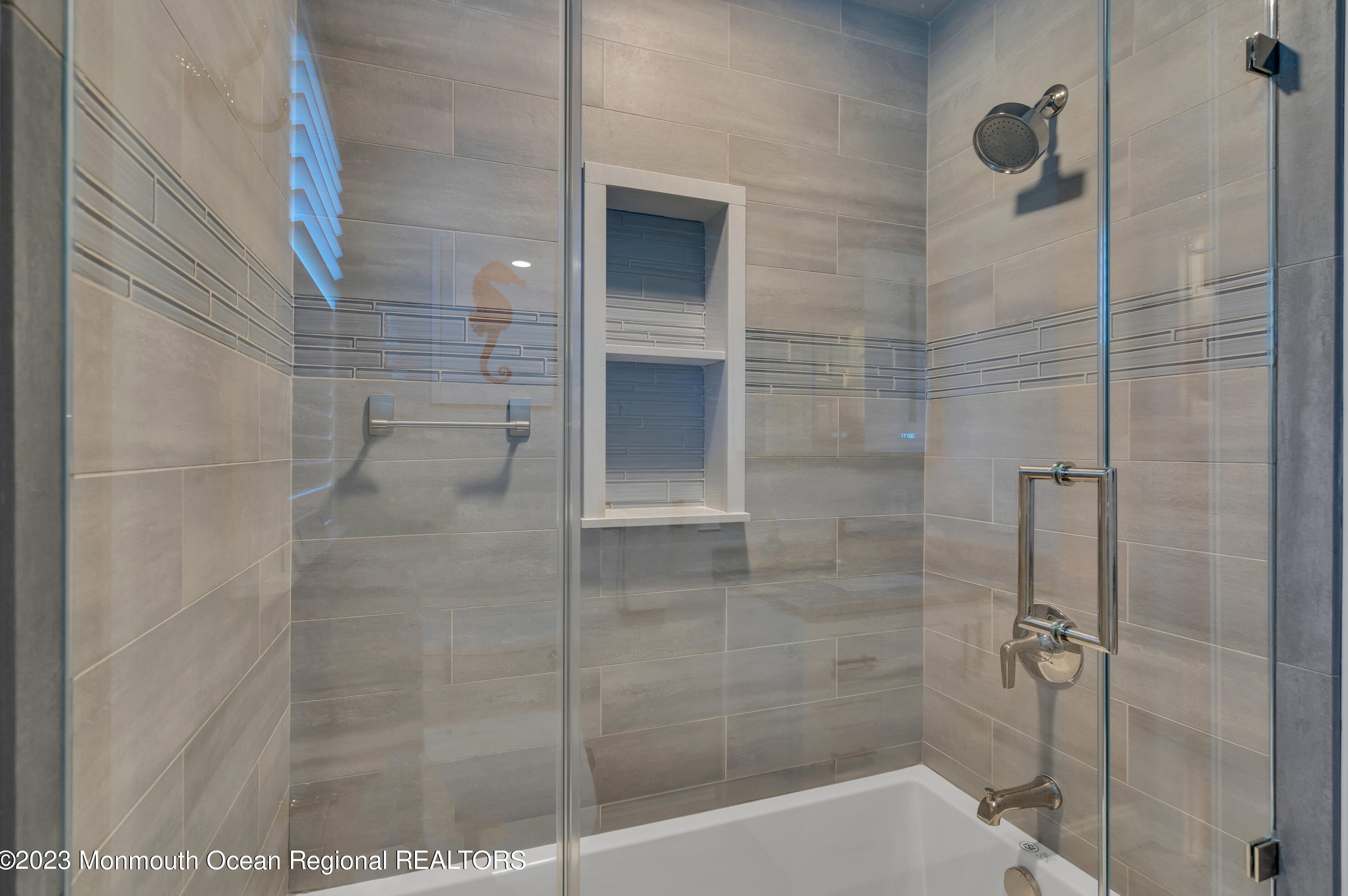 623 Forecastle Ave, Beachwood NJ 08722-2513 exterior