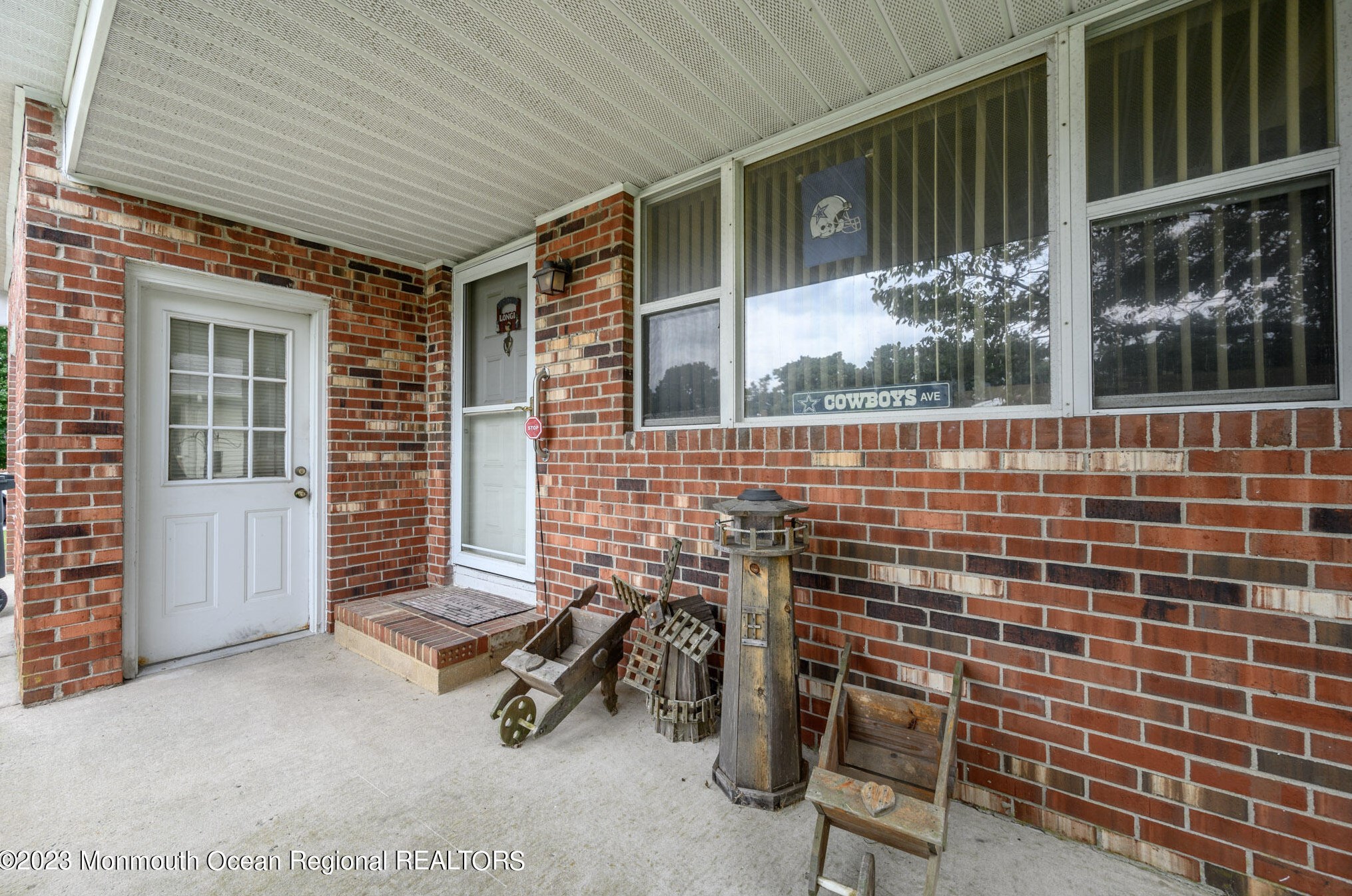 15 Sabinas St, Toms River, NJ 08757-6155
