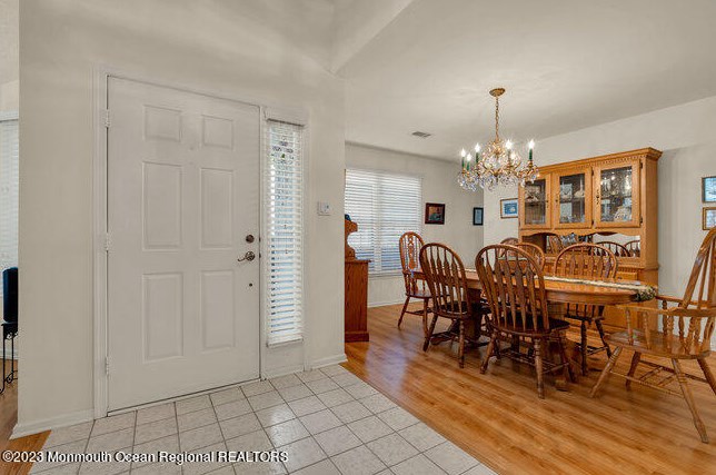 1517 Burr Oak Rd, Toms River, NJ 08755-1809