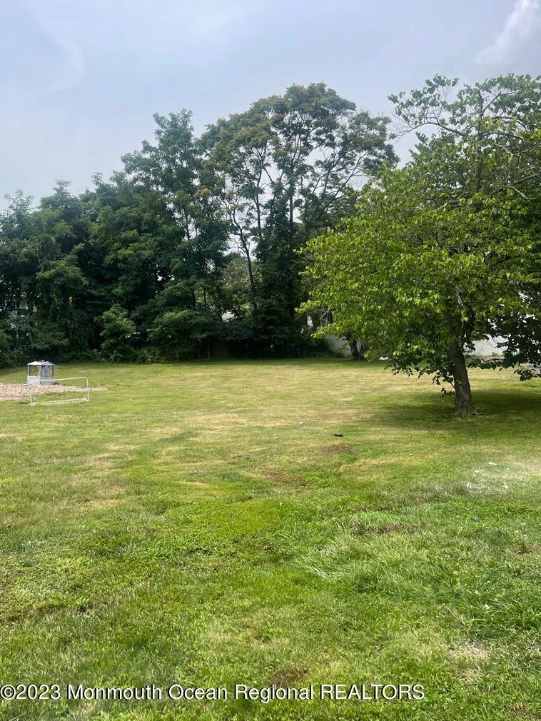 1010 Old Corlies Ave, Wall Township NJ  07753-3329 exterior
