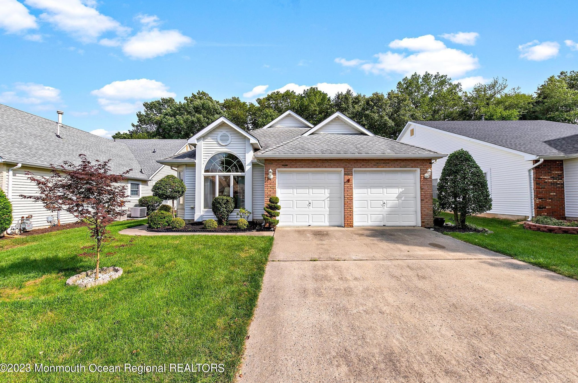 1513 Burr Oak Rd, Toms River, NJ 08755-1809