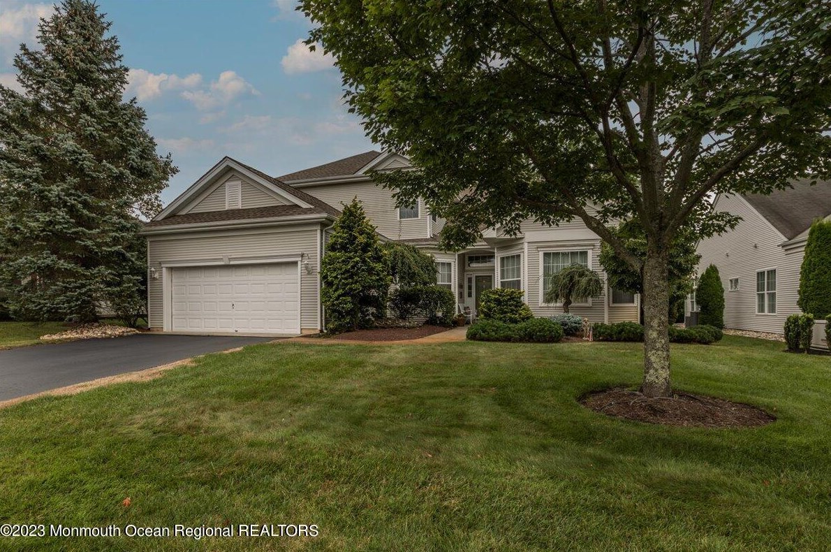 1505 Sawyer Ave, Wall Township, NJ 08736-2249