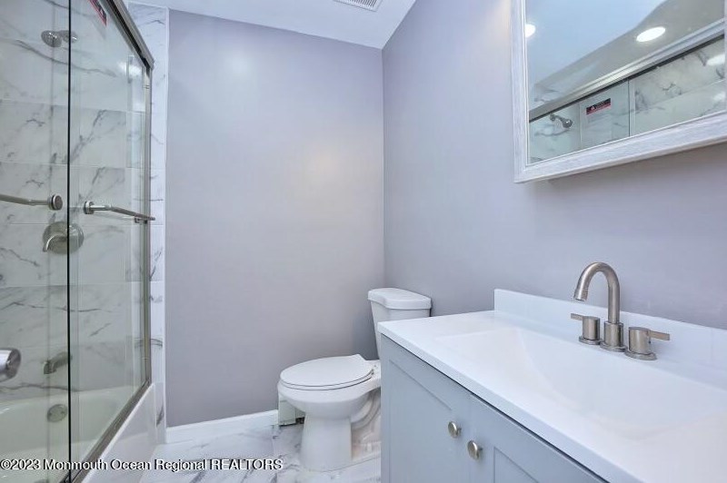 7 Andros St, Toms River NJ  08757-4247 exterior