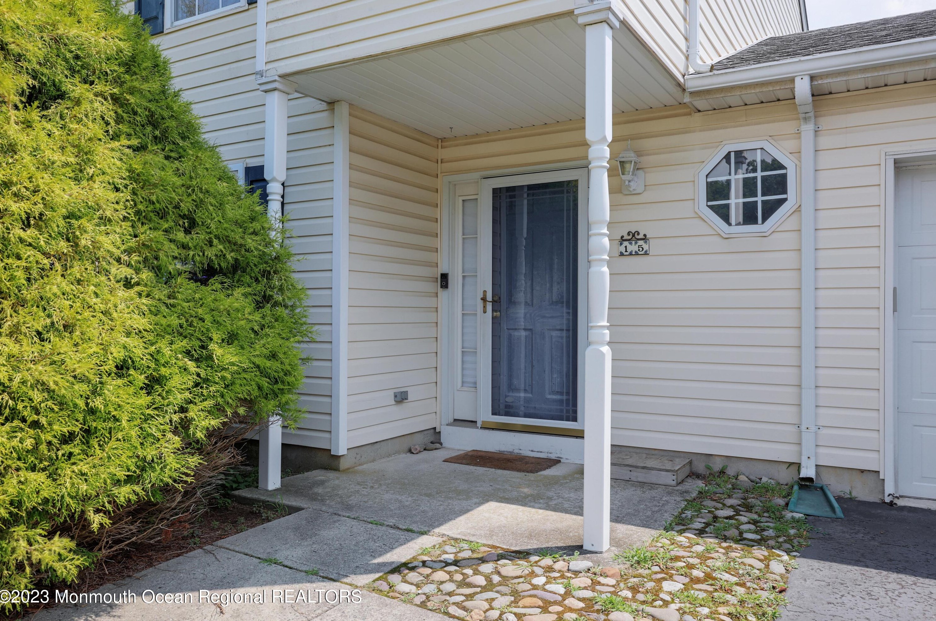 15 Bryce Canyon Rd, Wall Township, NJ 07731-9048