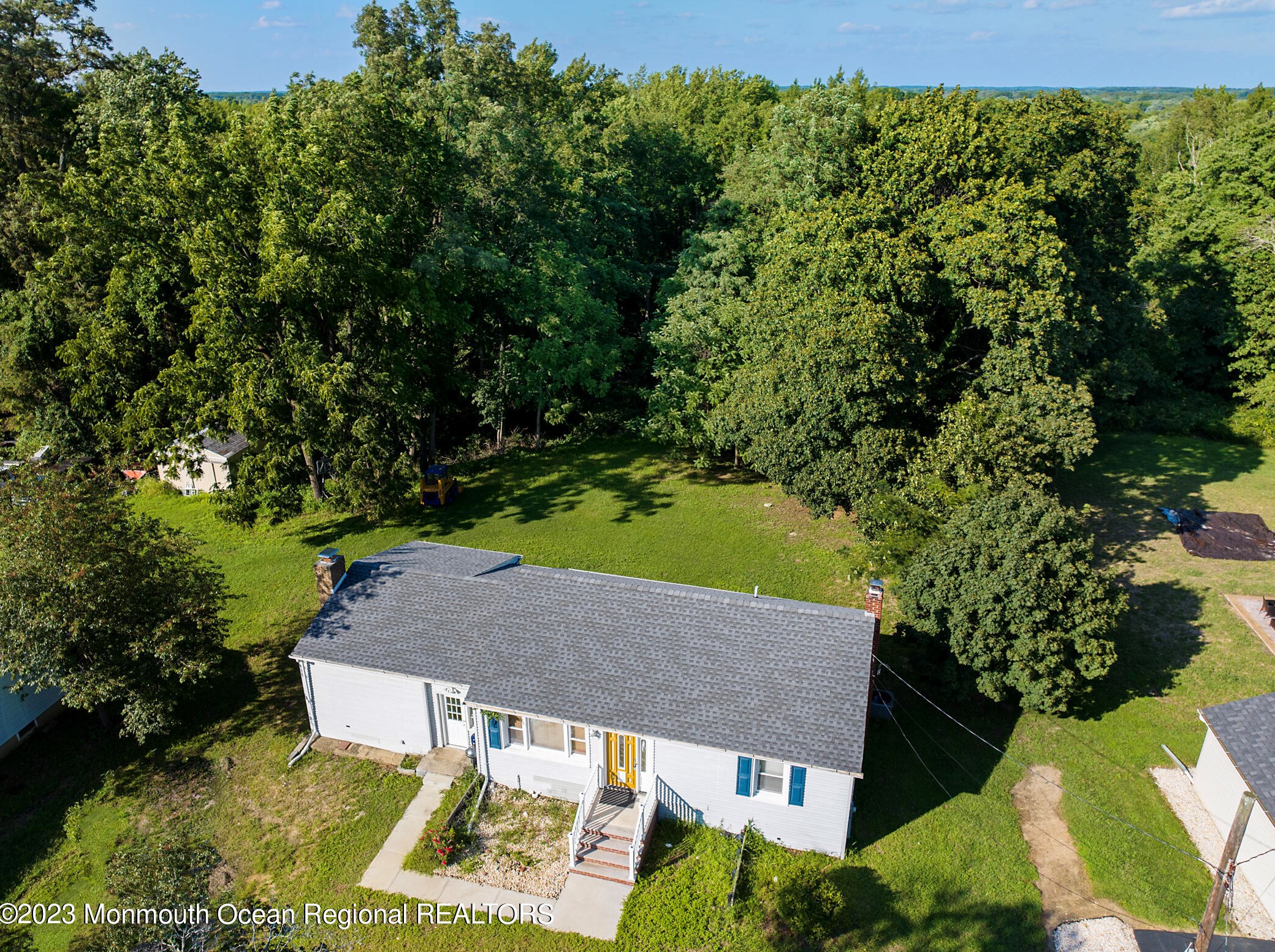 146 Millhurst Rd, Millstone Township, NJ 07726