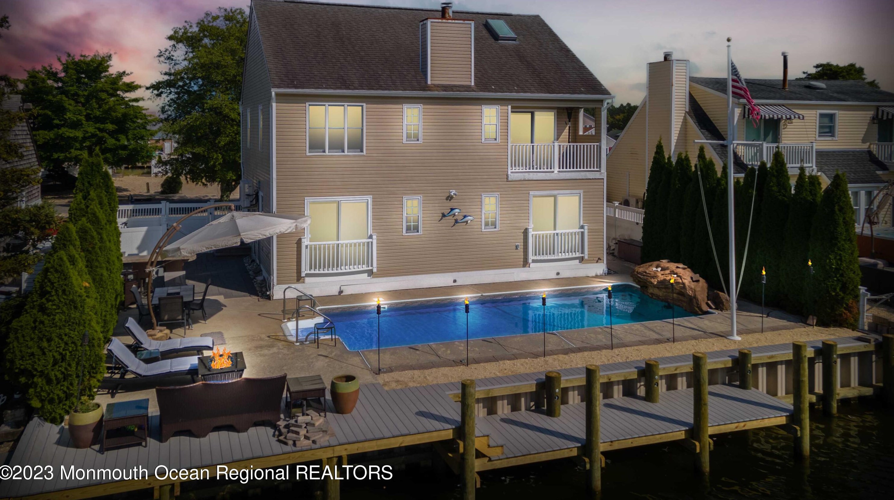 84 Top Sail Ct, Berkeley Township, NJ 08721