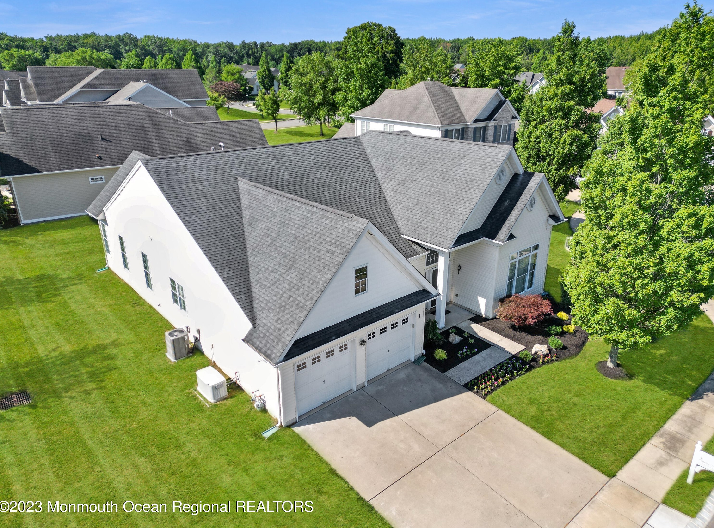 1 Talister Ct, East Freehold, NJ 07728