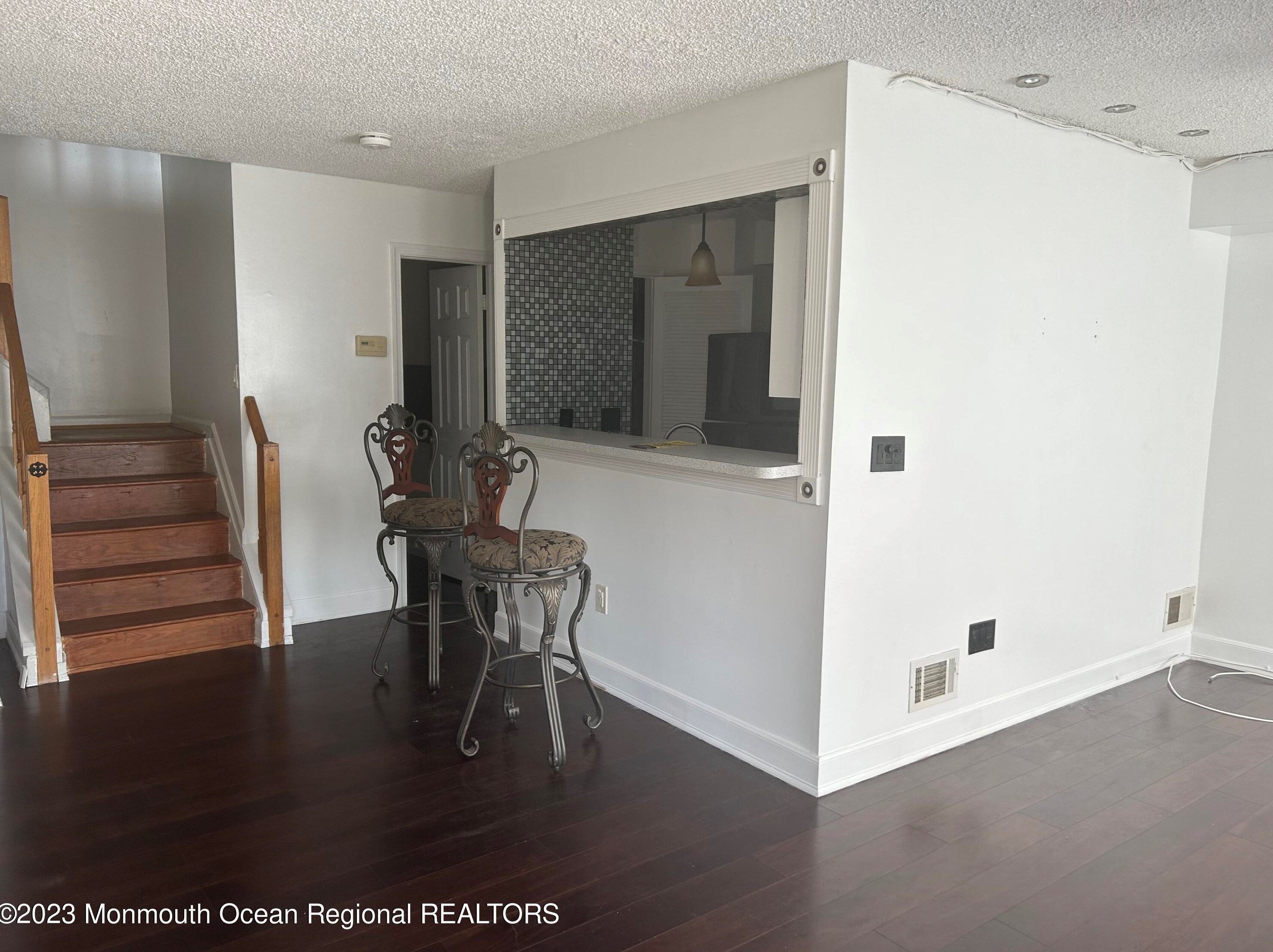 83 Brandywine Ct #300, Bricktown, NJ