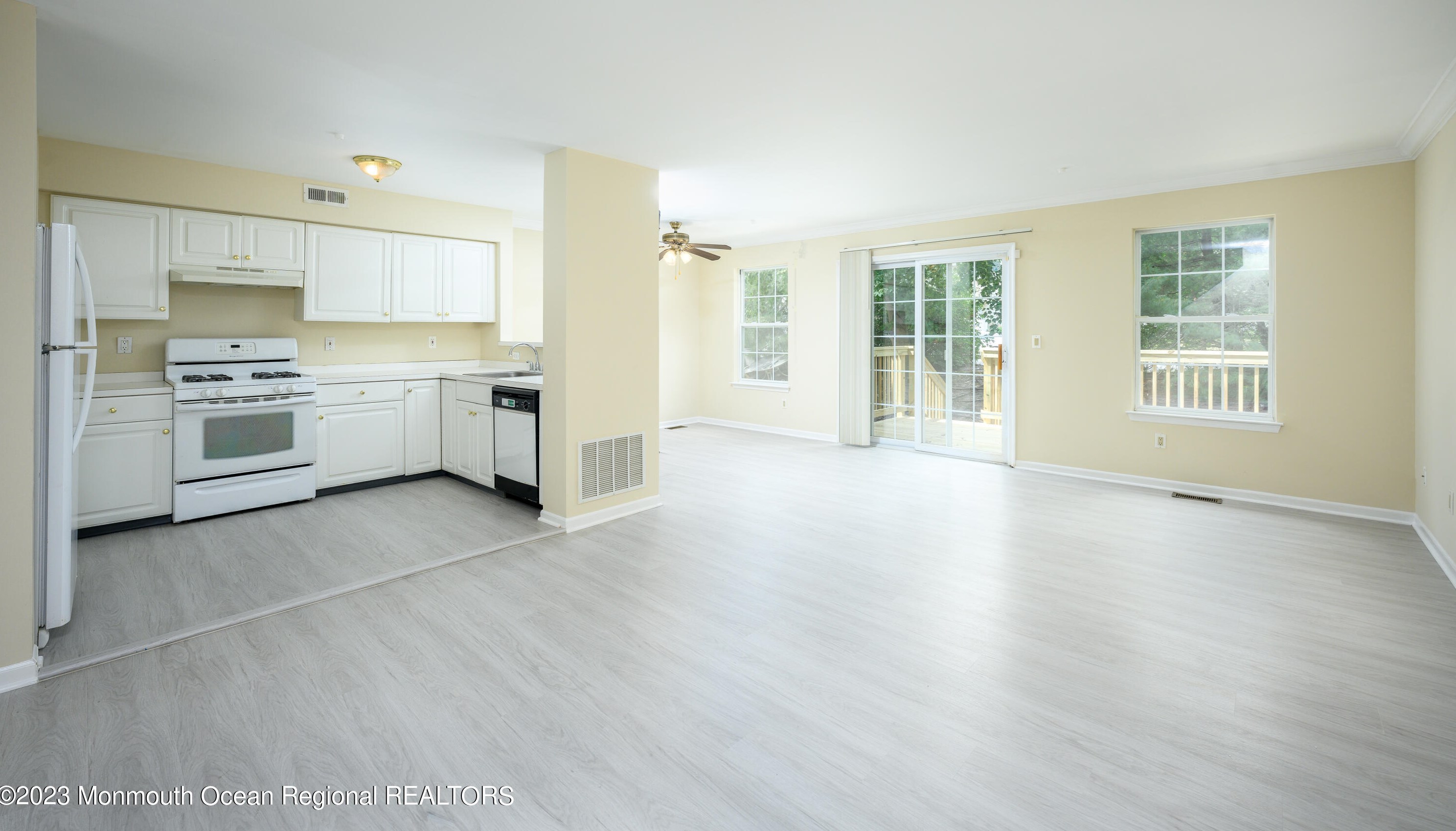 451 Lexington Ave, Wall Township NJ  07753-3780 exterior