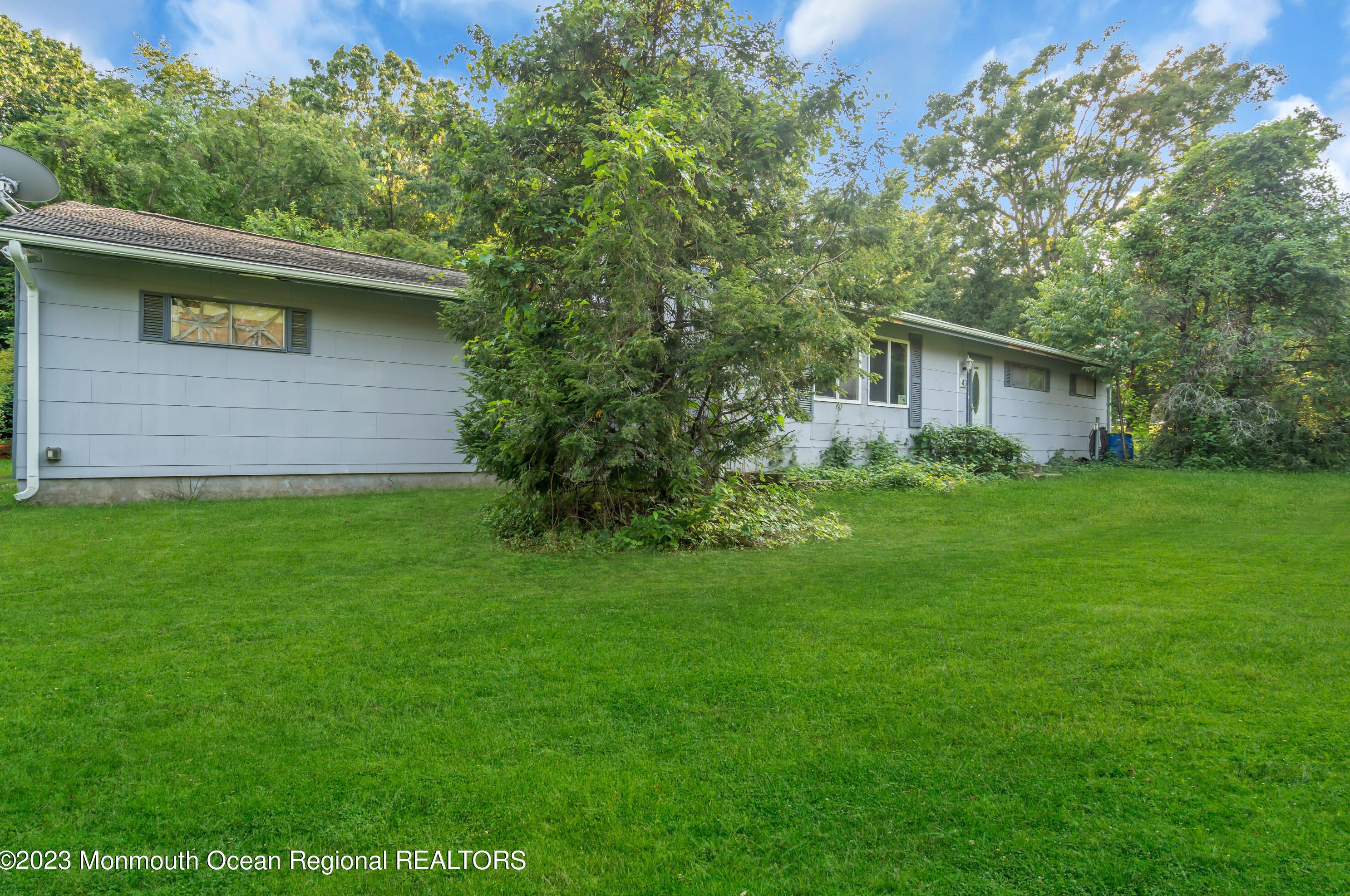 43 Redwood Pl, Jackson Twp, NJ 08527