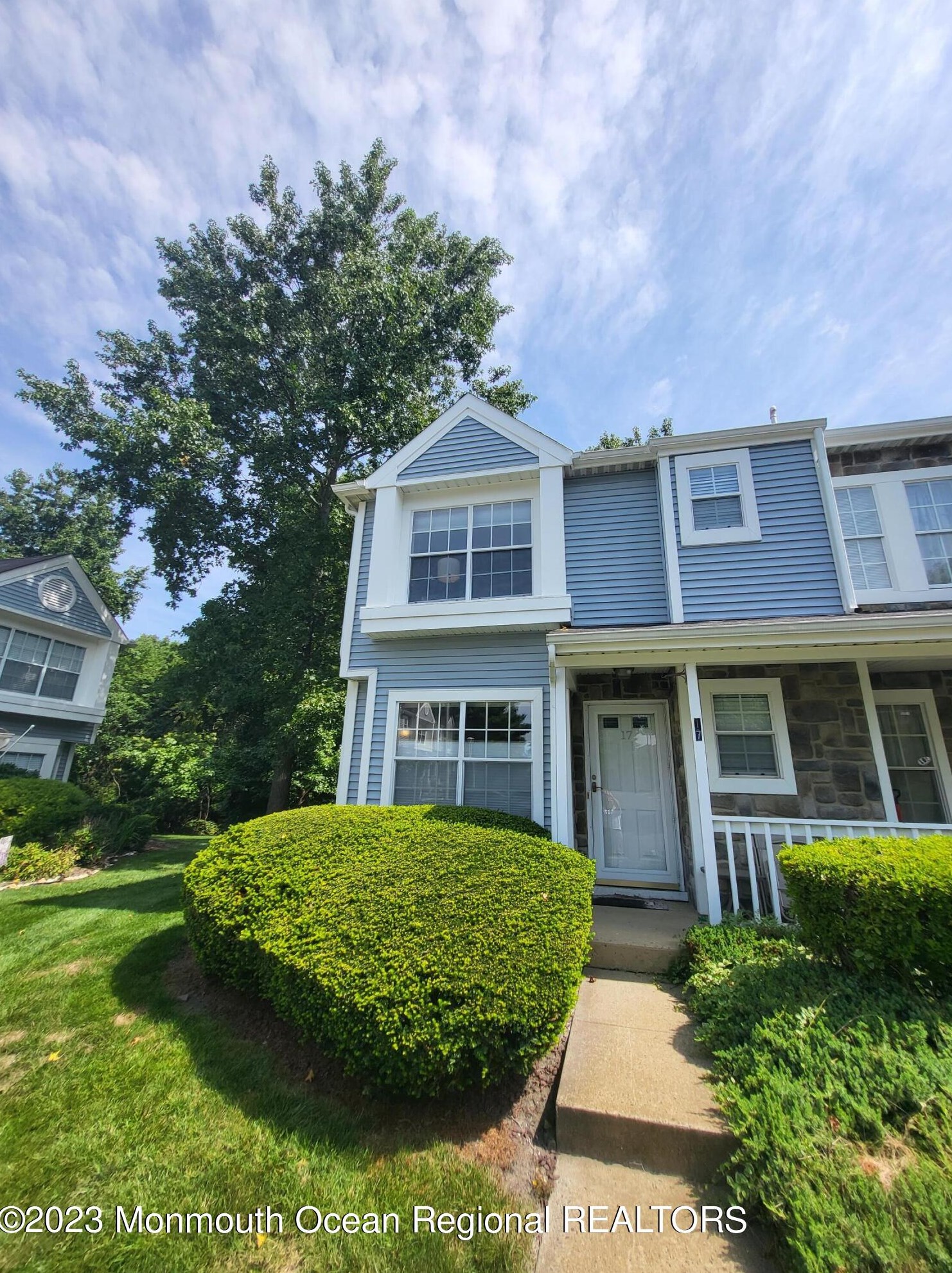 17 Tack Ct, Wall Township, NJ 07753