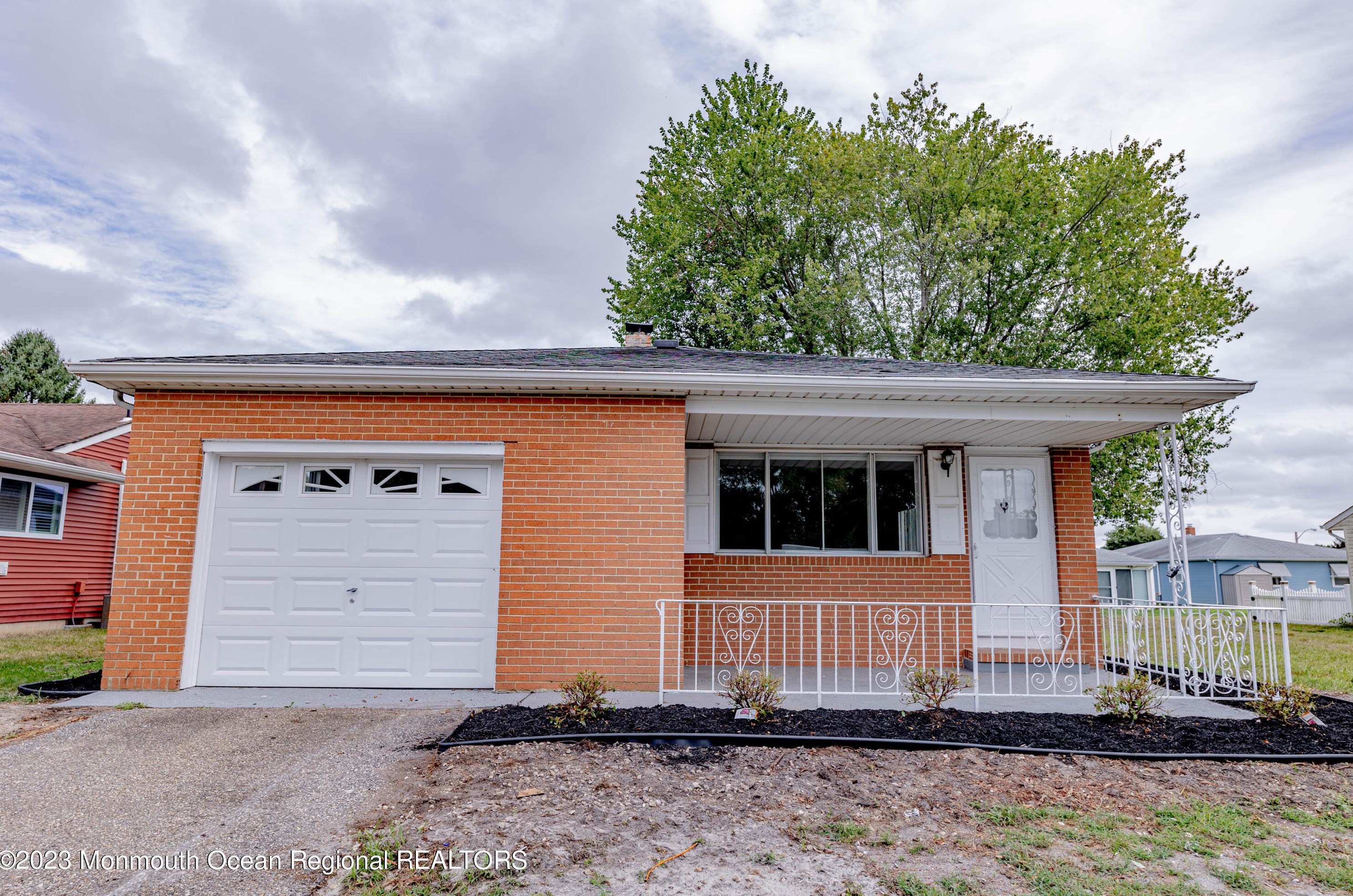 22 Tivoli St, Toms River, NJ 08757