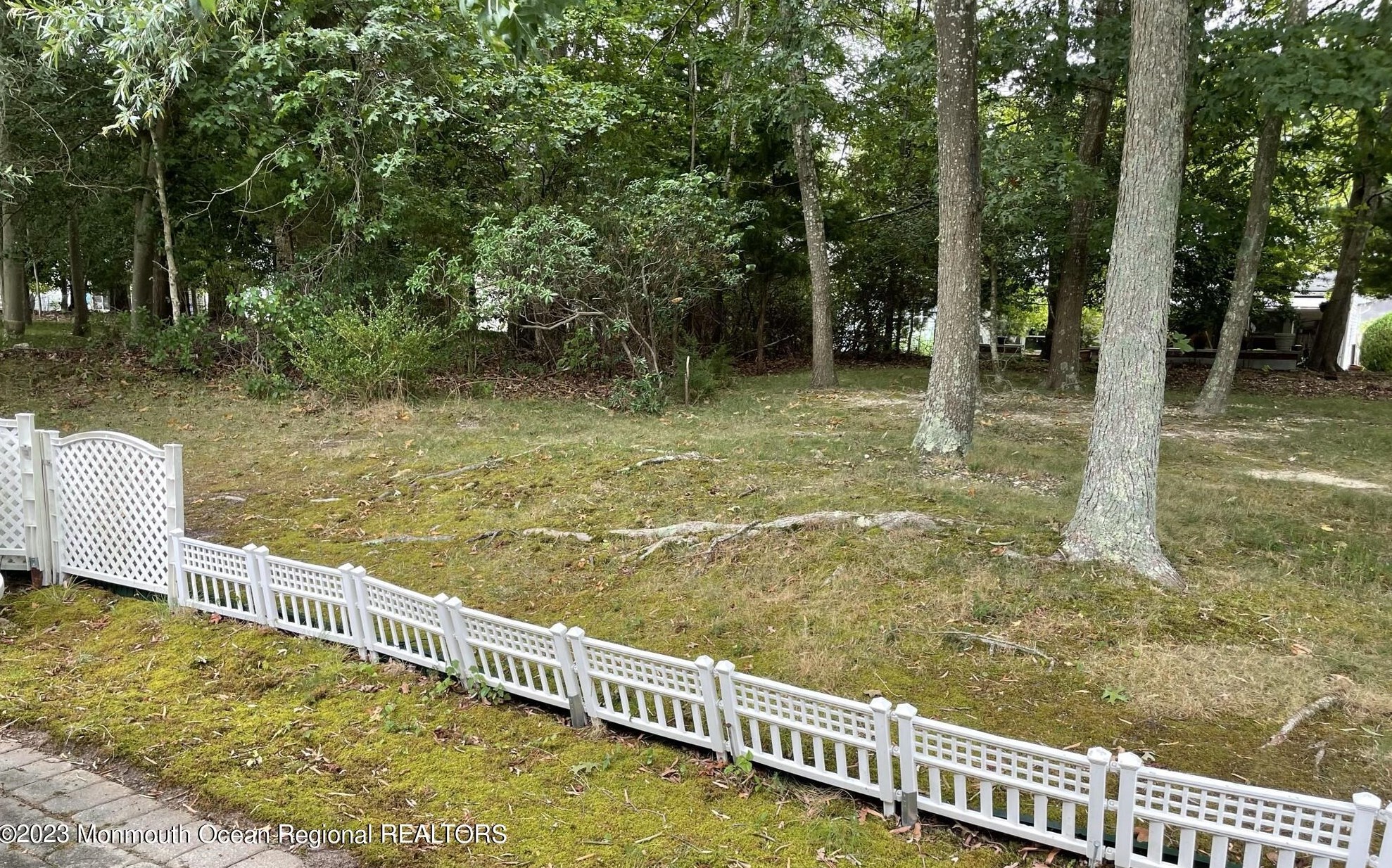 133 Lantern Pl, Tuckerton, NJ 08087-1342
