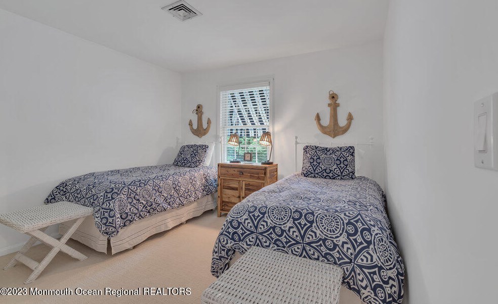 1206 Bayberry Rd, Wall Township NJ  08736-2006 exterior