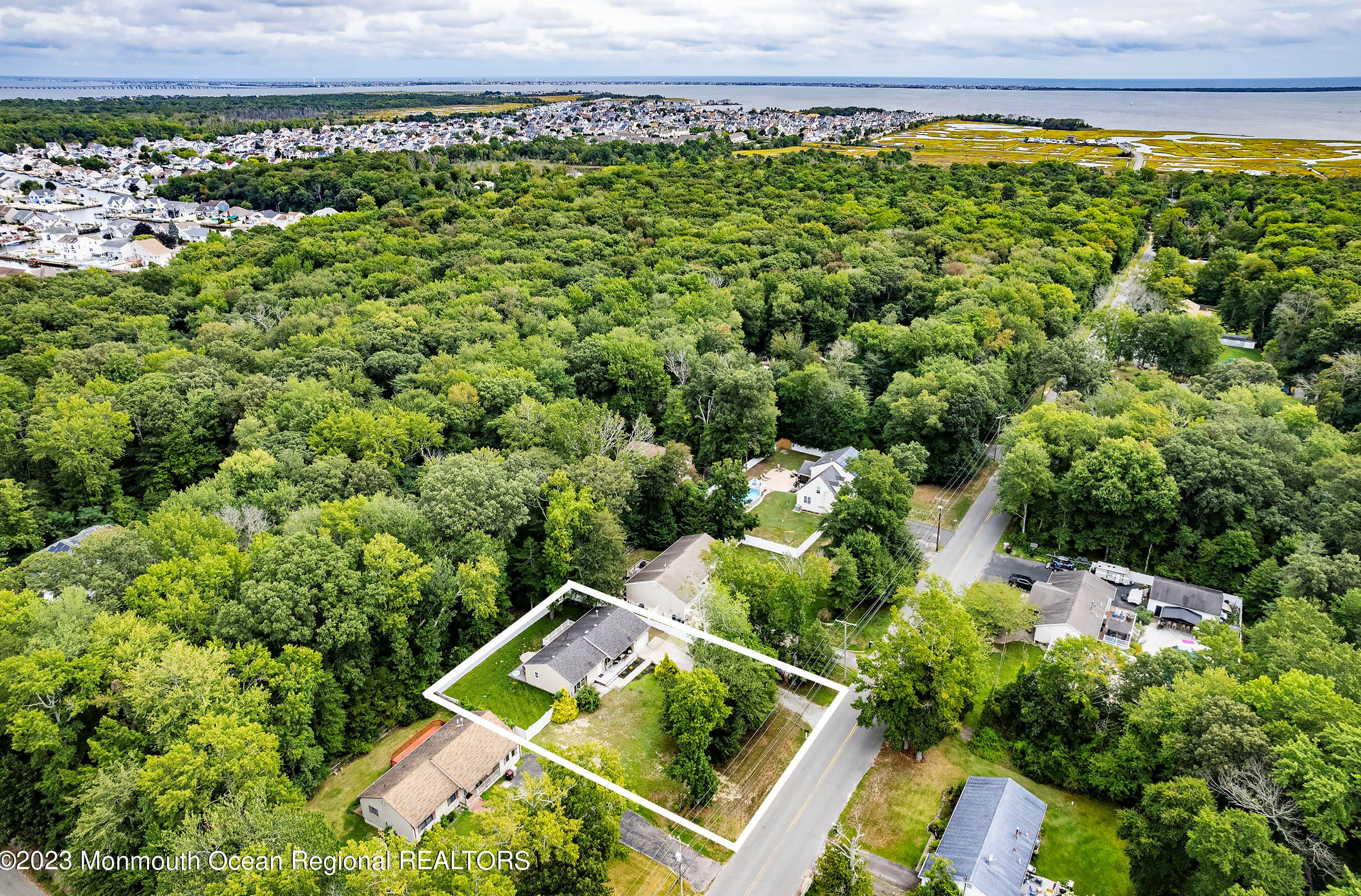 79 Sloop Creek Rd, Berkeley Township, NJ 08721