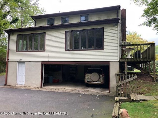 874 Holmdel Rd, Holmdel Village, NJ 07733