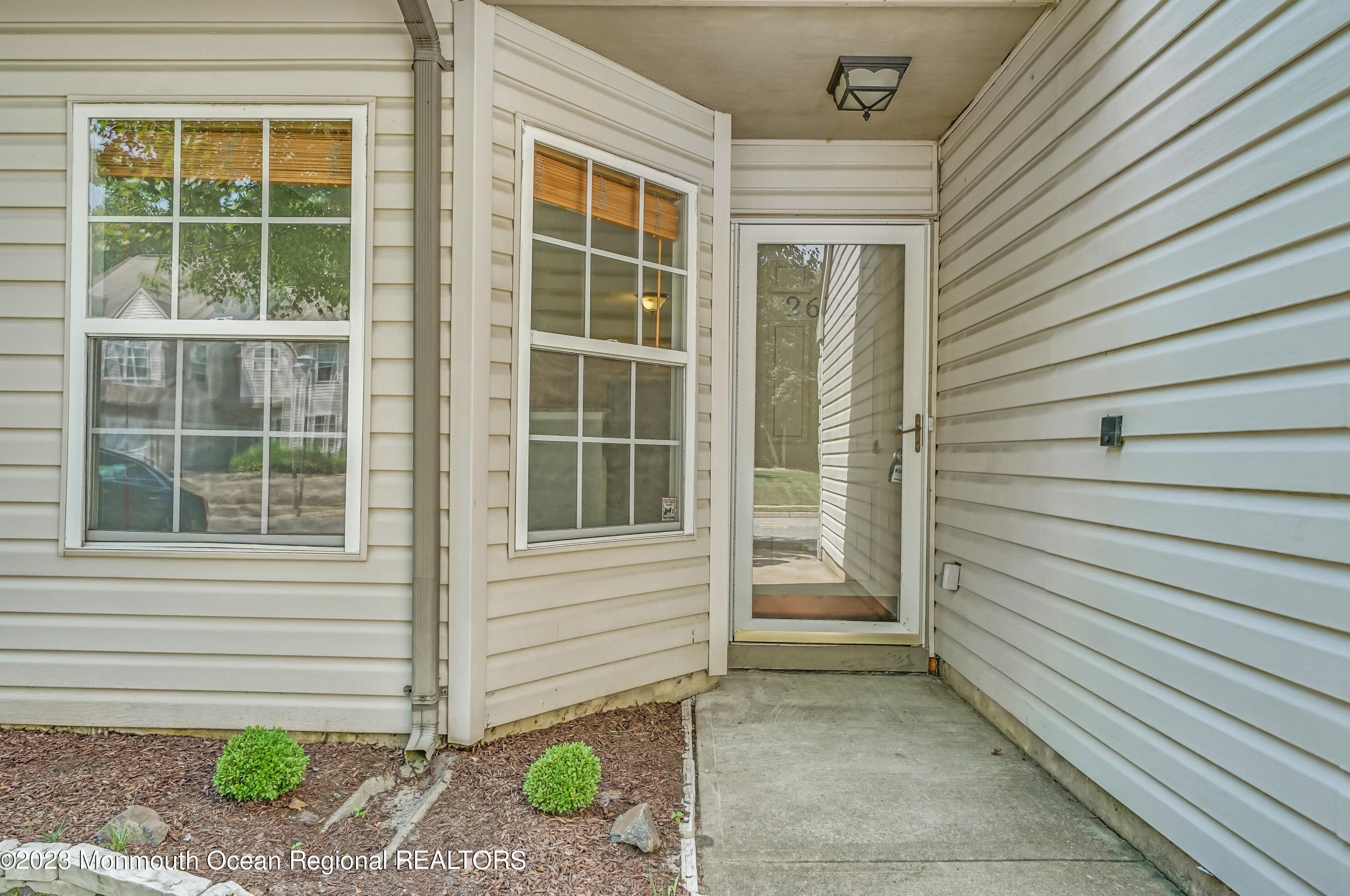 2602 Grassy Hollow Dr, Toms River, NJ 08755-1088